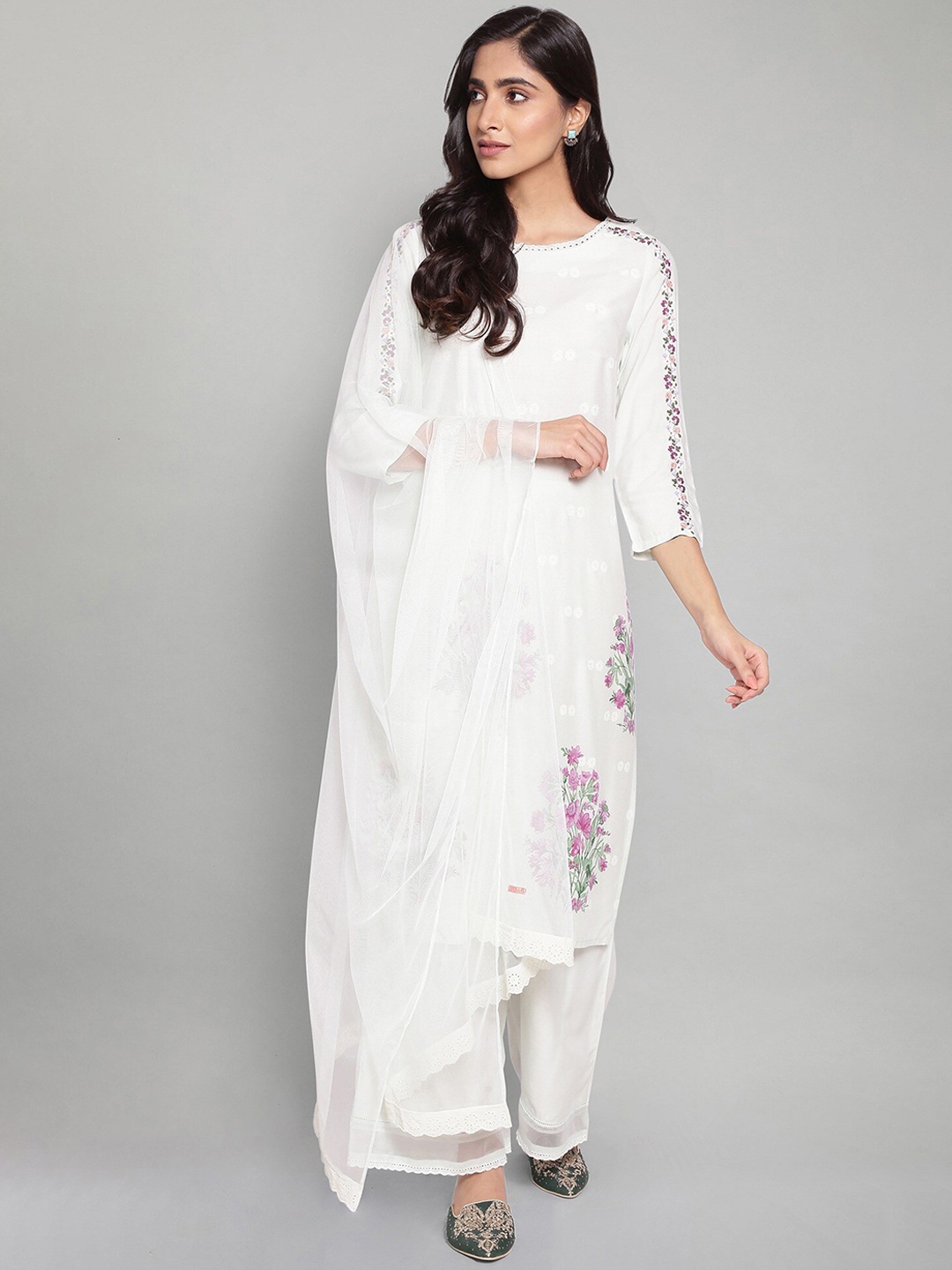 

W Women Blue Floral Embroidered Flared Sleeves Thread Work Kurta