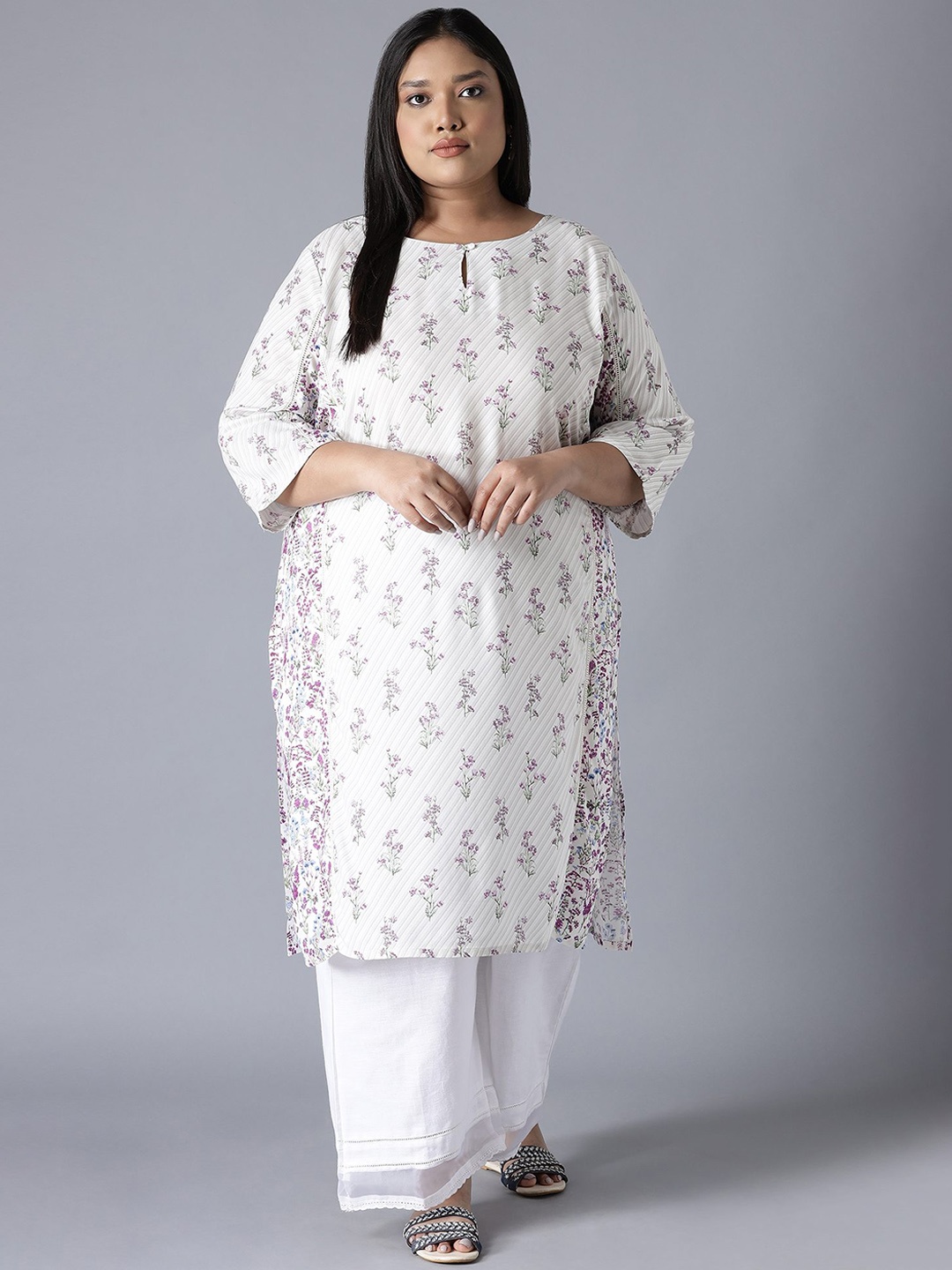 

W Women Beige Floral Printed Keyhole Neck Flared Sleeves Kurta