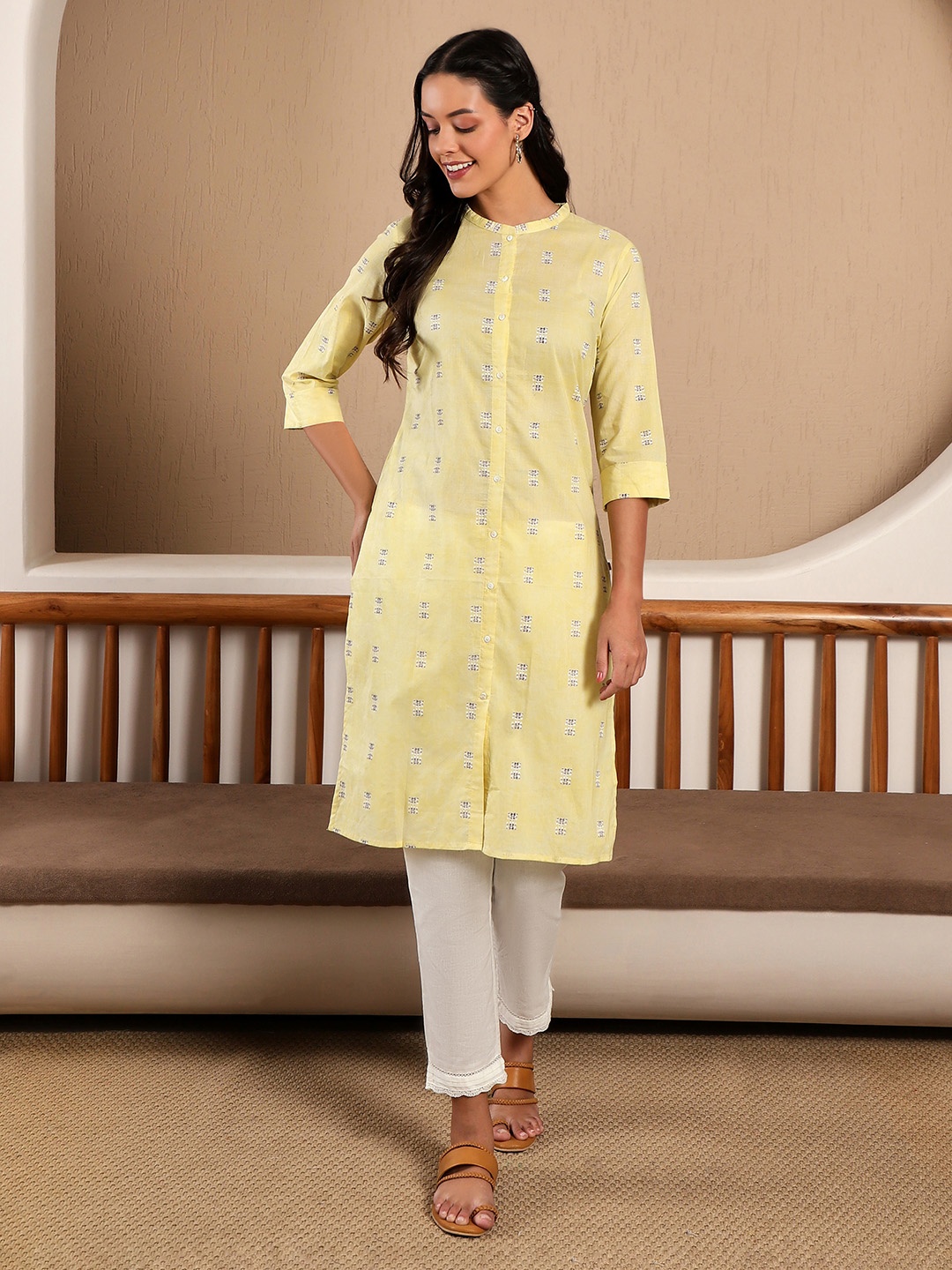 

W Women Yellow Geometric Printed Cotton Kurta