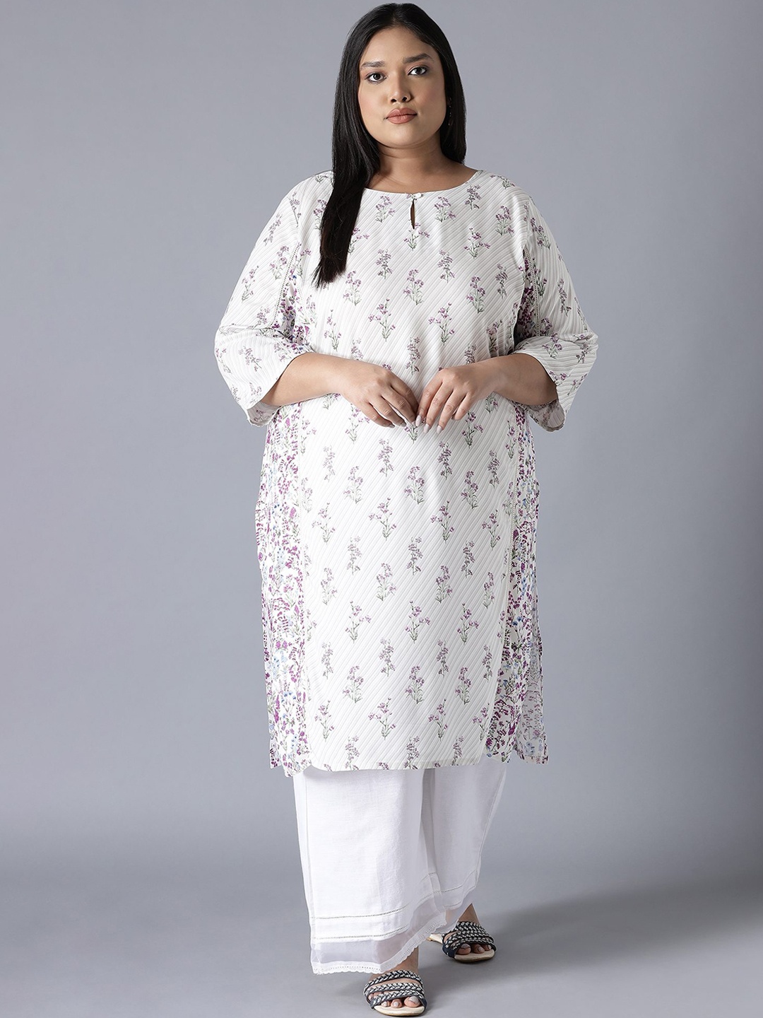 

W Women Beige Floral Printed Keyhole Neck Flared Sleeves Kurta