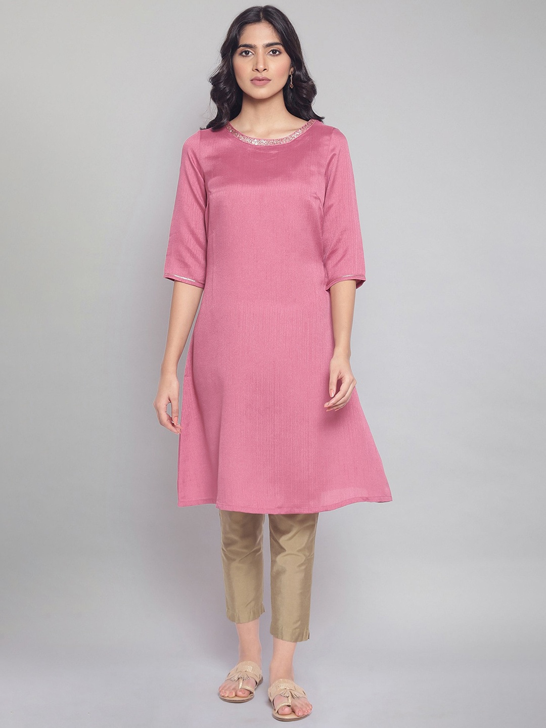

W Women Pink Flared Sleeves Kurta