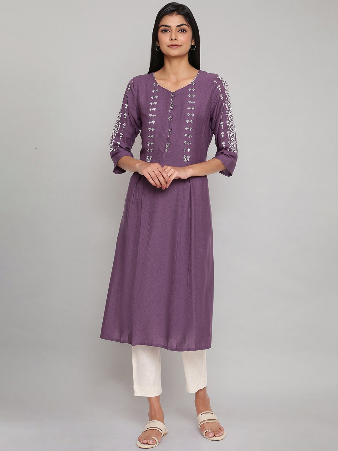 

W Women Purple Geometric Yoke Design Thread Work Kurta