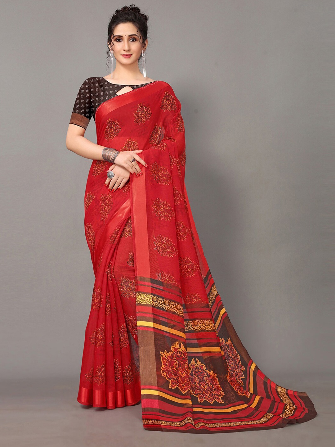 

HRITIKA Red & Black Ethnic Motifs Cotton Blend Saree