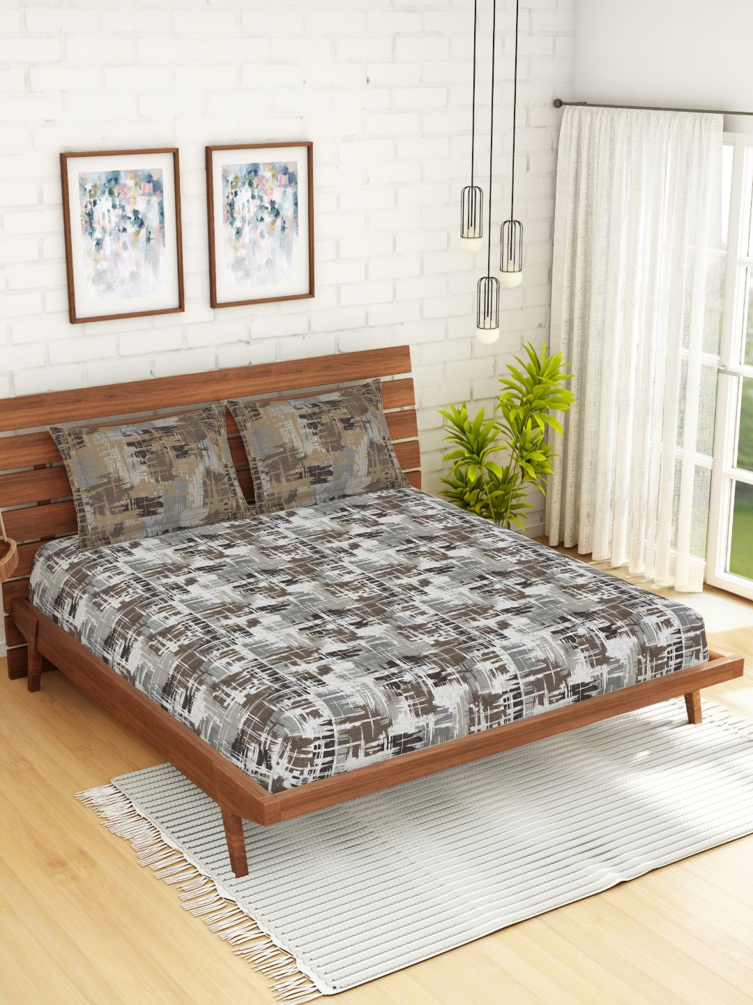 

SPACES Brown & White 144 TC Cotton King Bedsheet with 2 Pillow Covers
