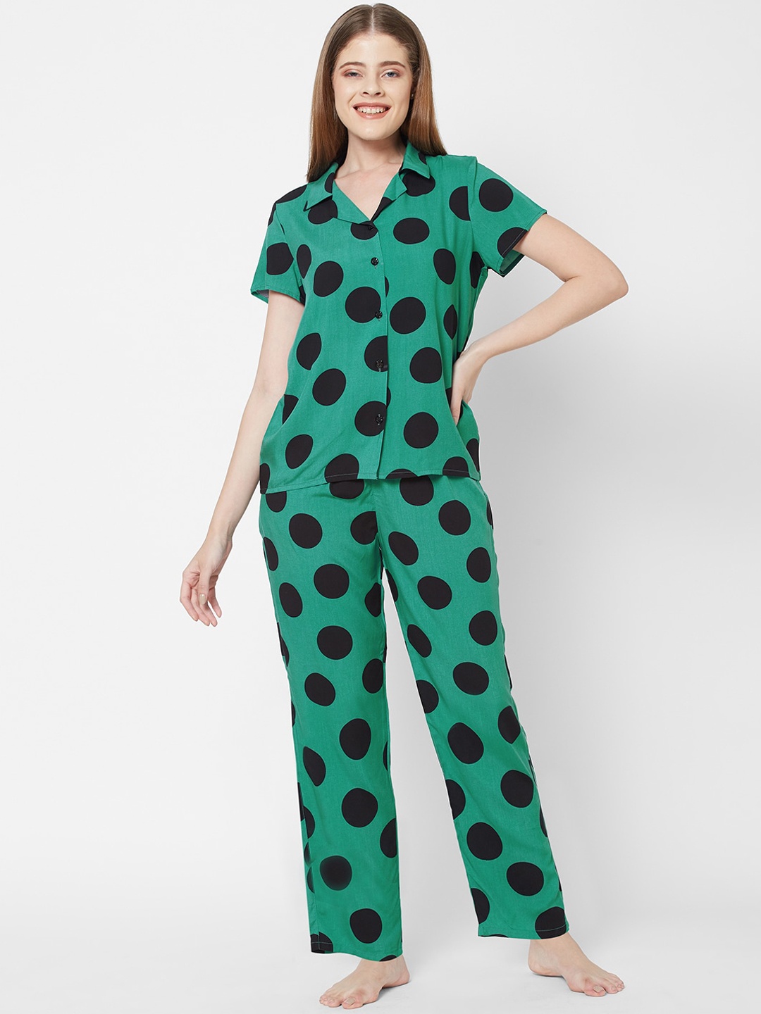 

SDL by Sweet Dreams Women Green & Black Printed Pure Cotton Night suit