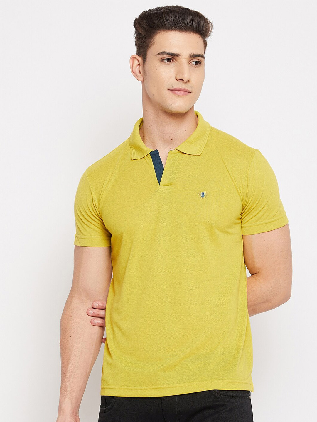 

Duke Men Yellow Polo Collar Slim Fit T-shirt