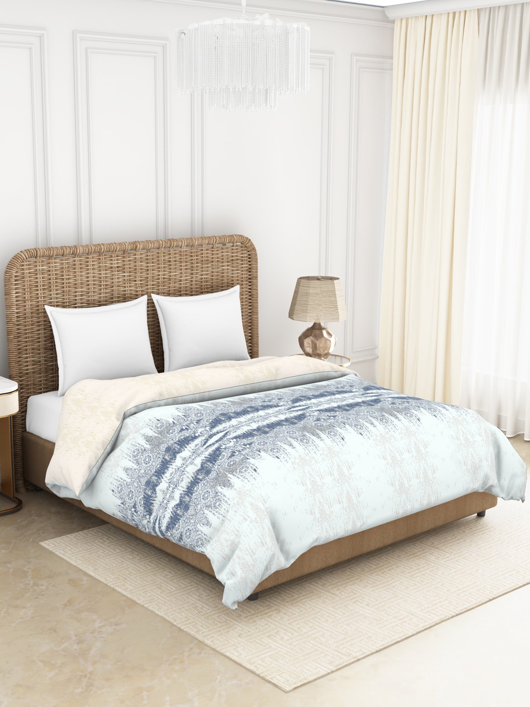 

SPACES Blue & White Ethnic Motifs AC Room Anti Viral150 GSM Cotton Double Bed Quilt