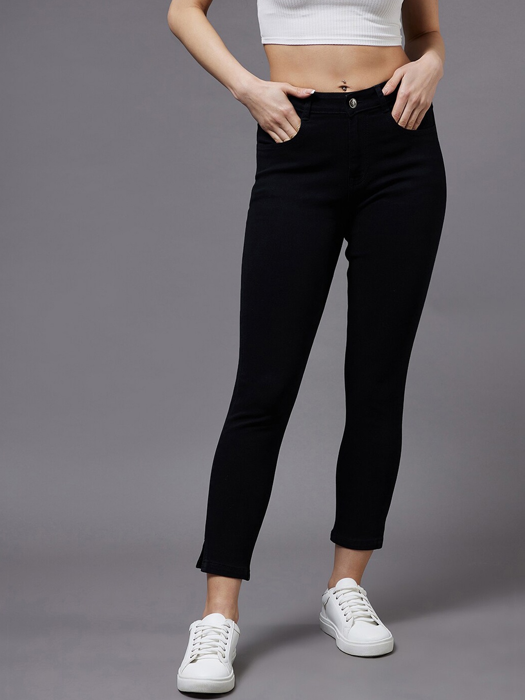 

Miss Chase Women Black Skinny Fit Mid-Rise Stretchable Jeans