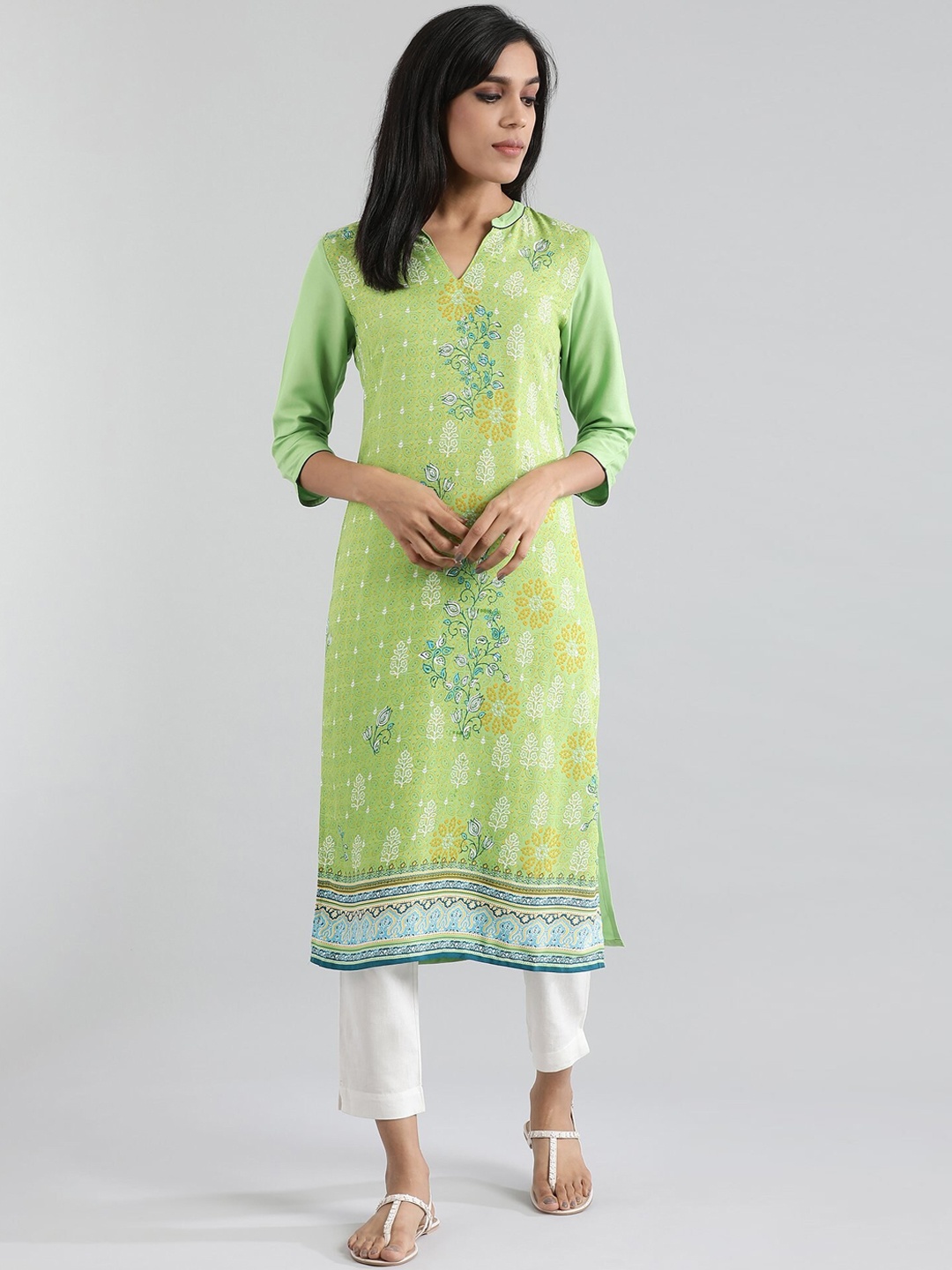 

AURELIA Women Green Ethnic Motifs Kurta