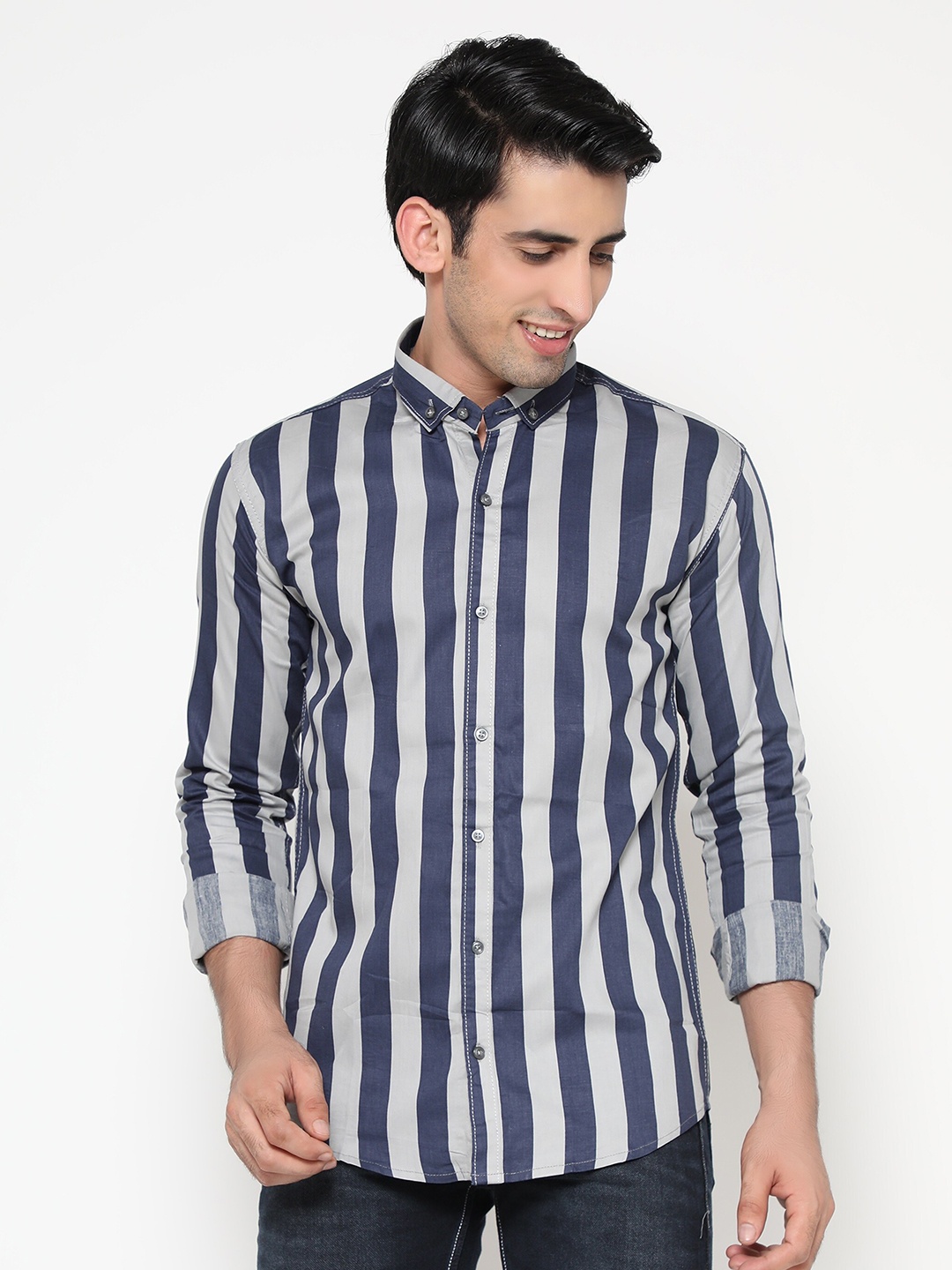 

INLERA Men Grey & Navy Blue Comfort Striped Casual Shirt