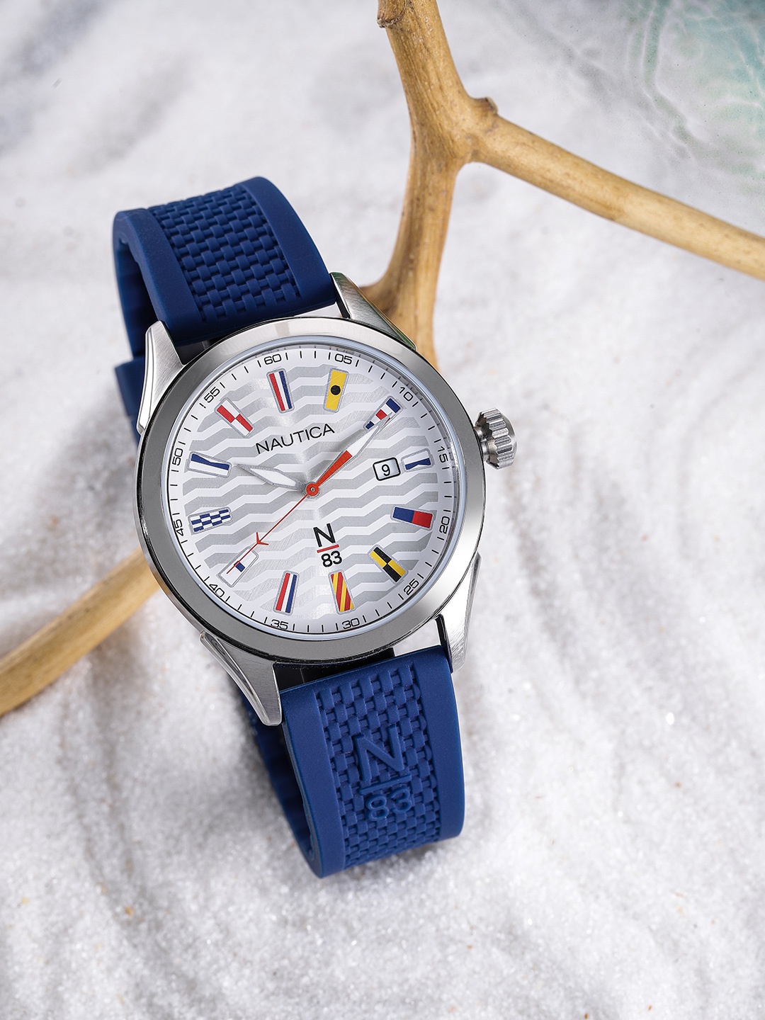 

Nautica Men Silver-Toned Analogue Watch NAPHBF003