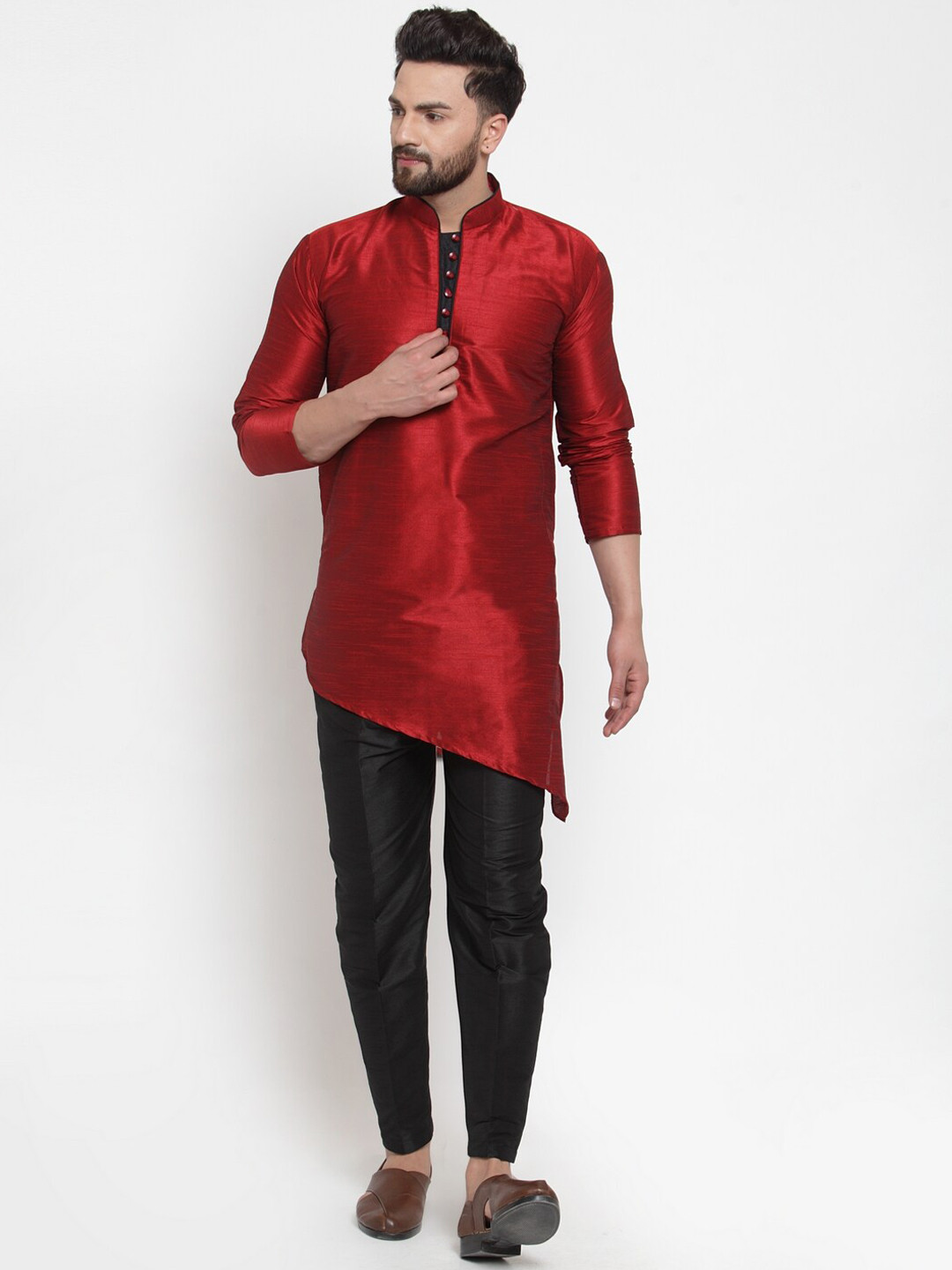 

Kaifoo Men Maroon Dupion Silk Kurta with Trousers