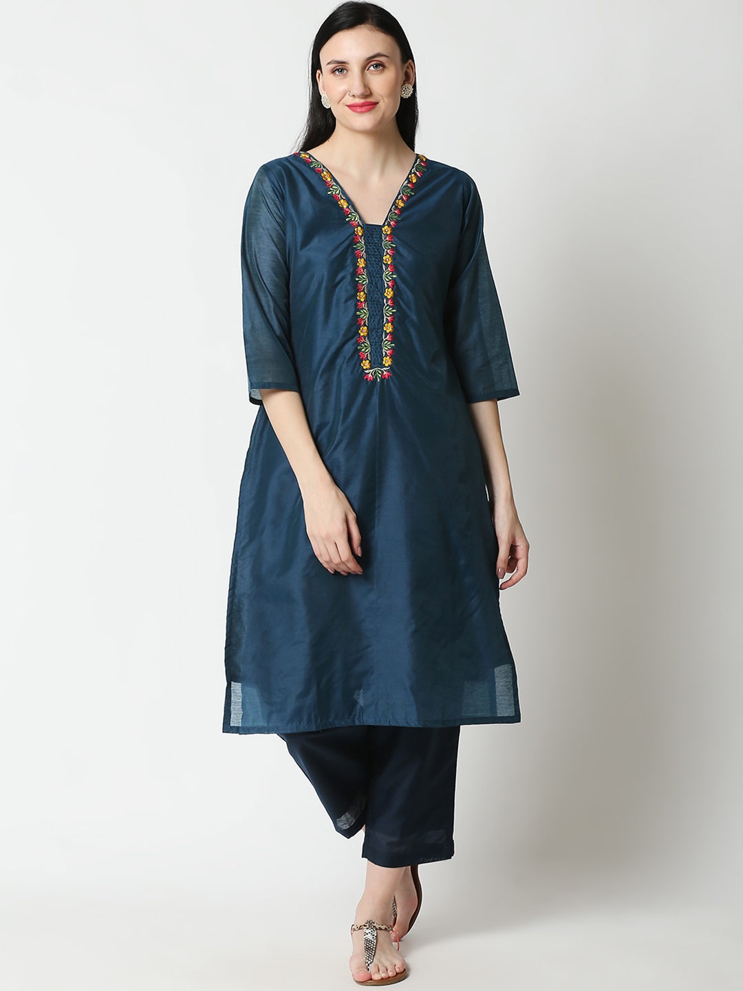 

Aanyor Women Blue Solid V-neck Chanderi Silk Kurta with Trousers