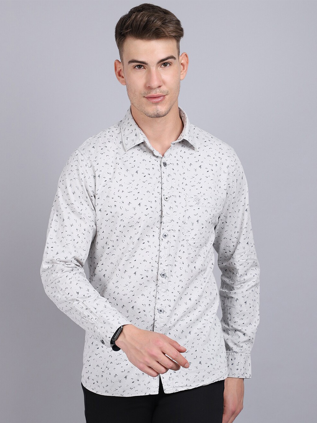 

Cantabil Men Grey Micro Ditsy Printed Cotton Casual Shirt
