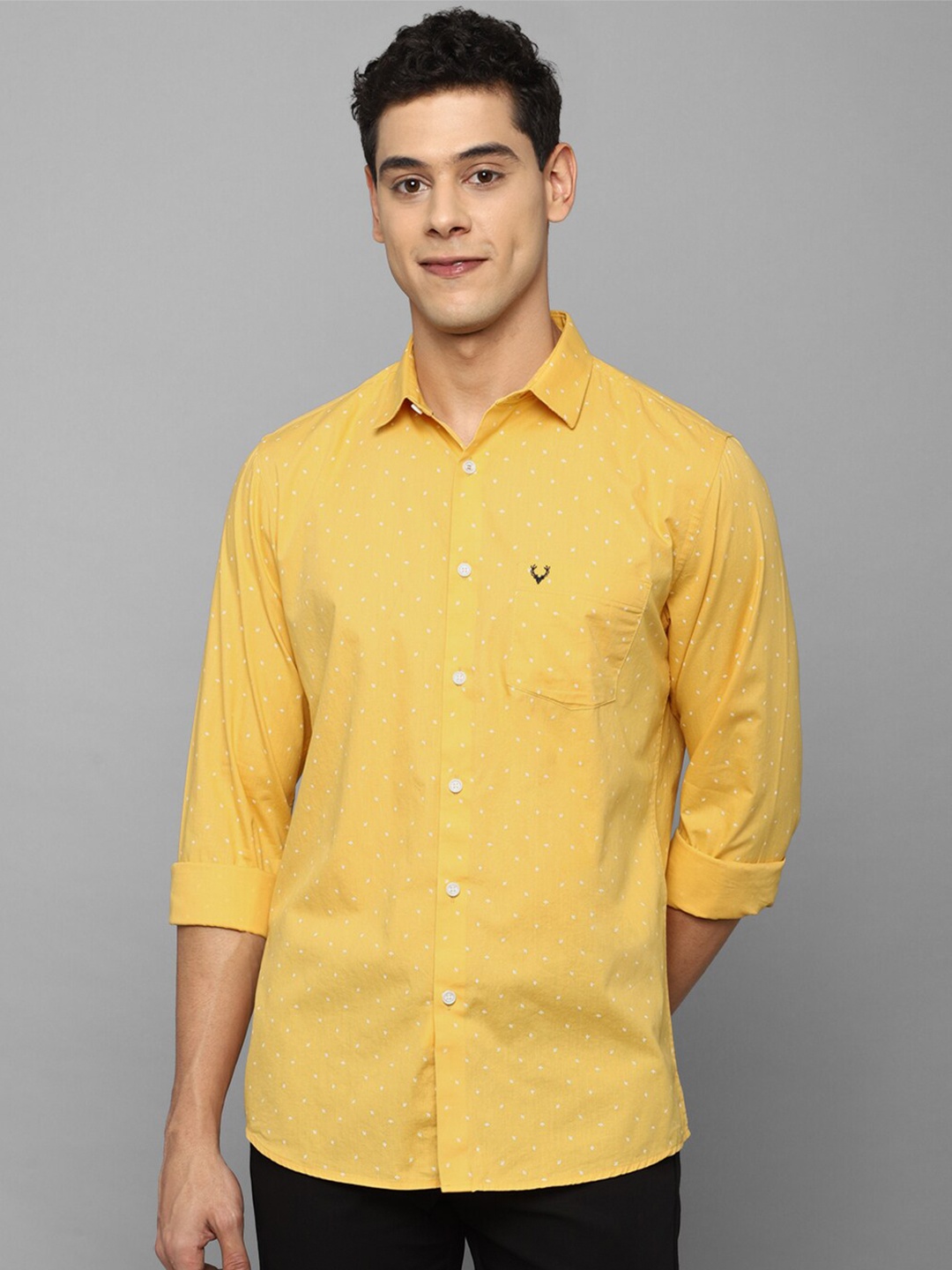 

Allen Solly Men Yellow Slim Fit Printed Casual Shirt