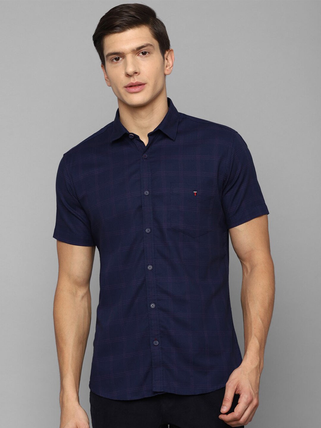 

Louis Philippe Sport Men Navy Blue Slim Fit Checked Casual Shirt