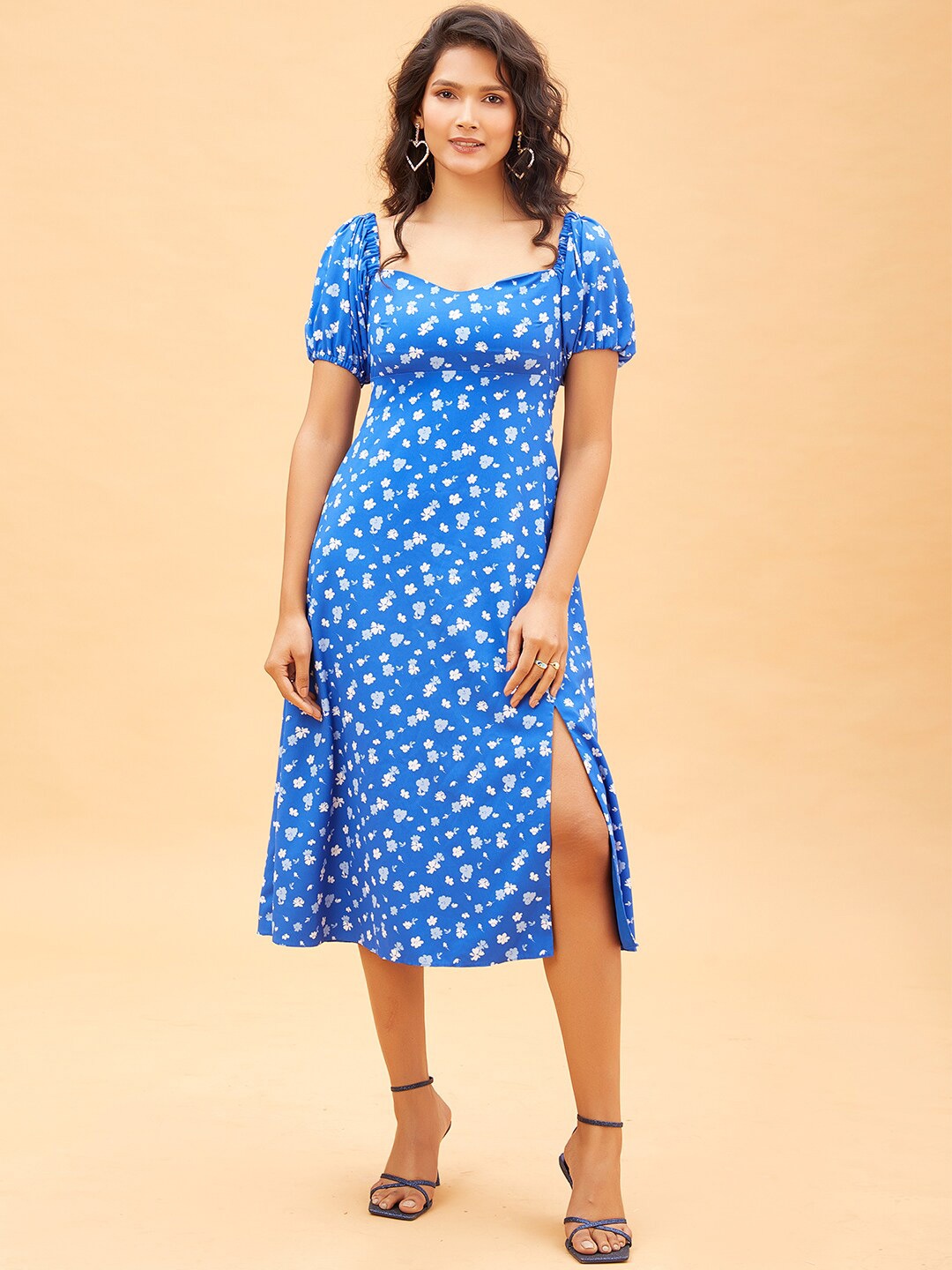 

POPPI Women Blue Floral Crepe Midi Dress