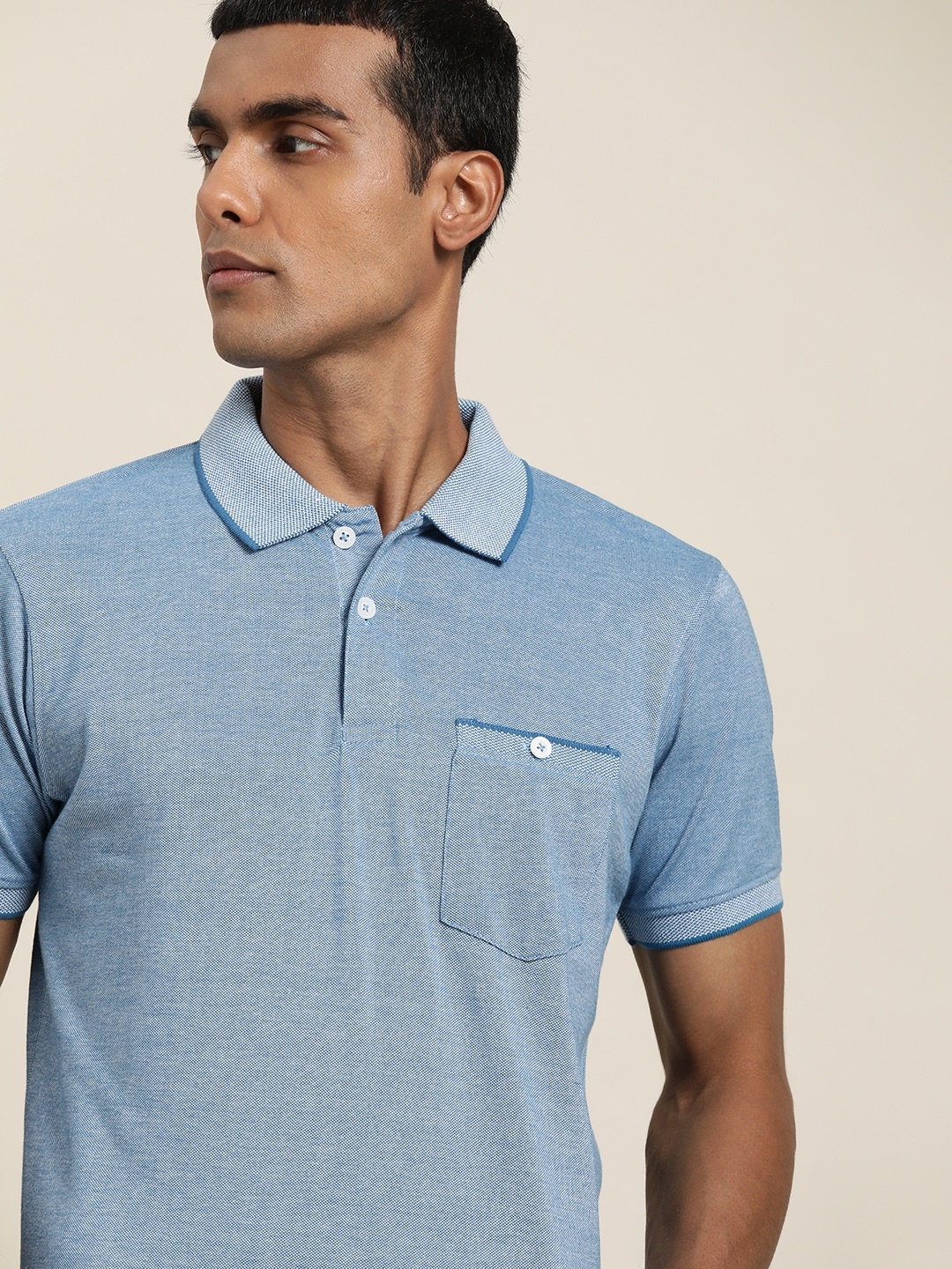 

ether Men Blue & White Polo Collar T-shirt