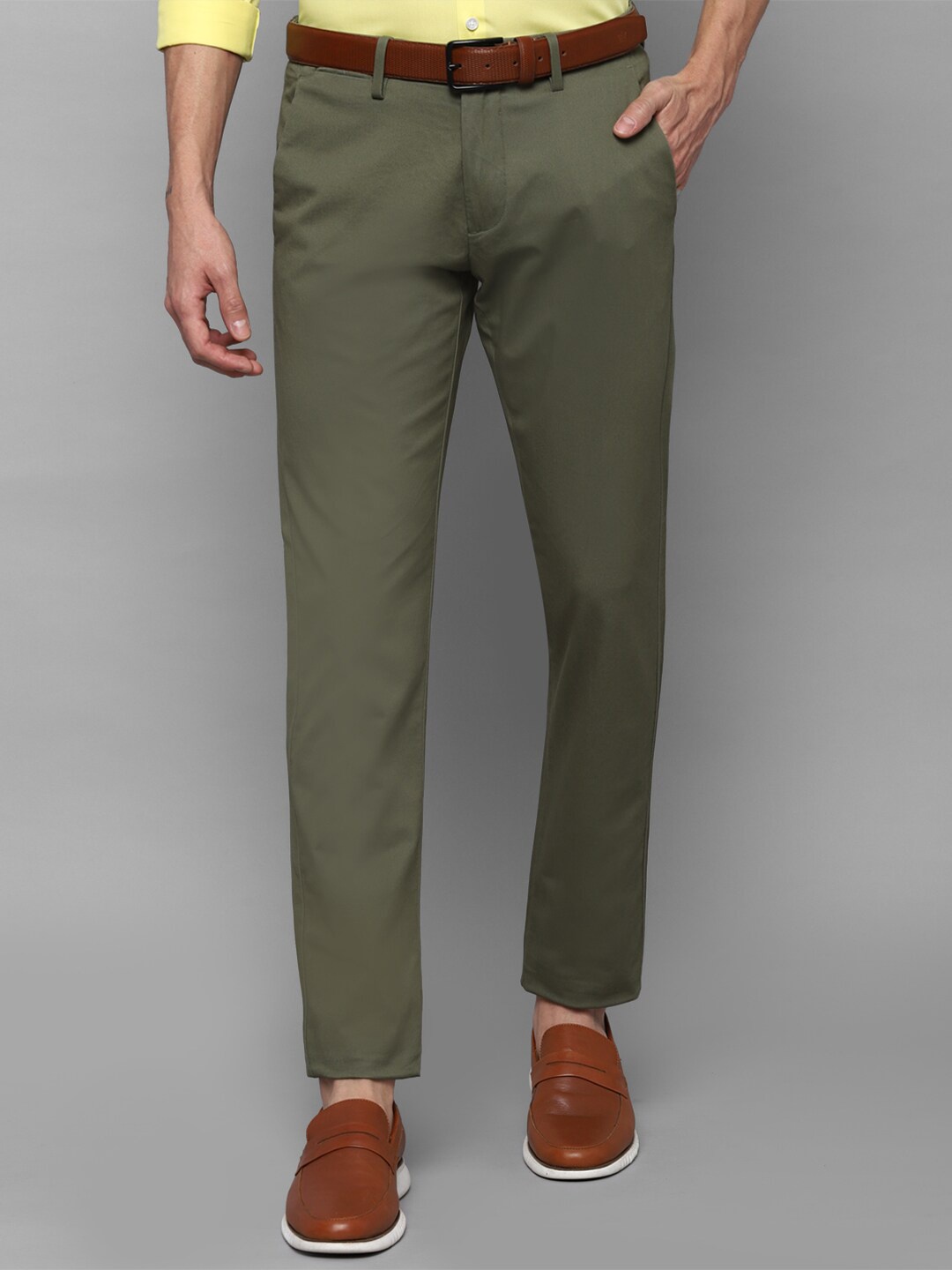 

Allen Solly Men Olive Green Slim Fit Chinos Trousers