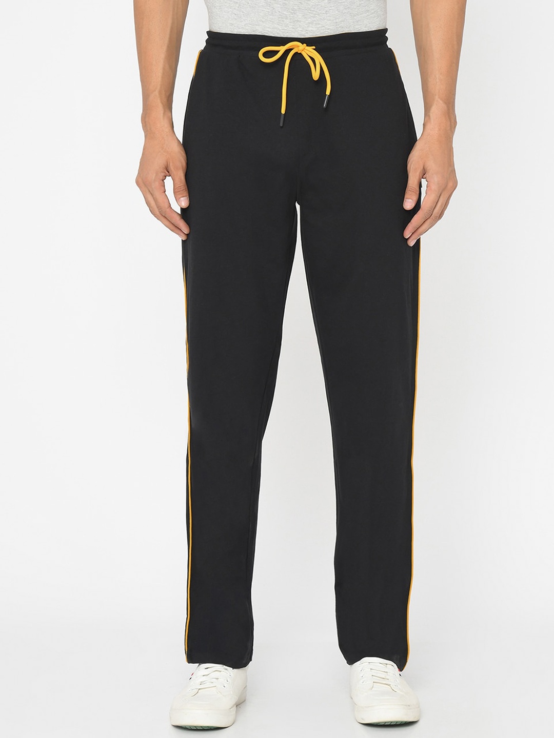 

EDRIO Men Black Solid Cotton Track Pants