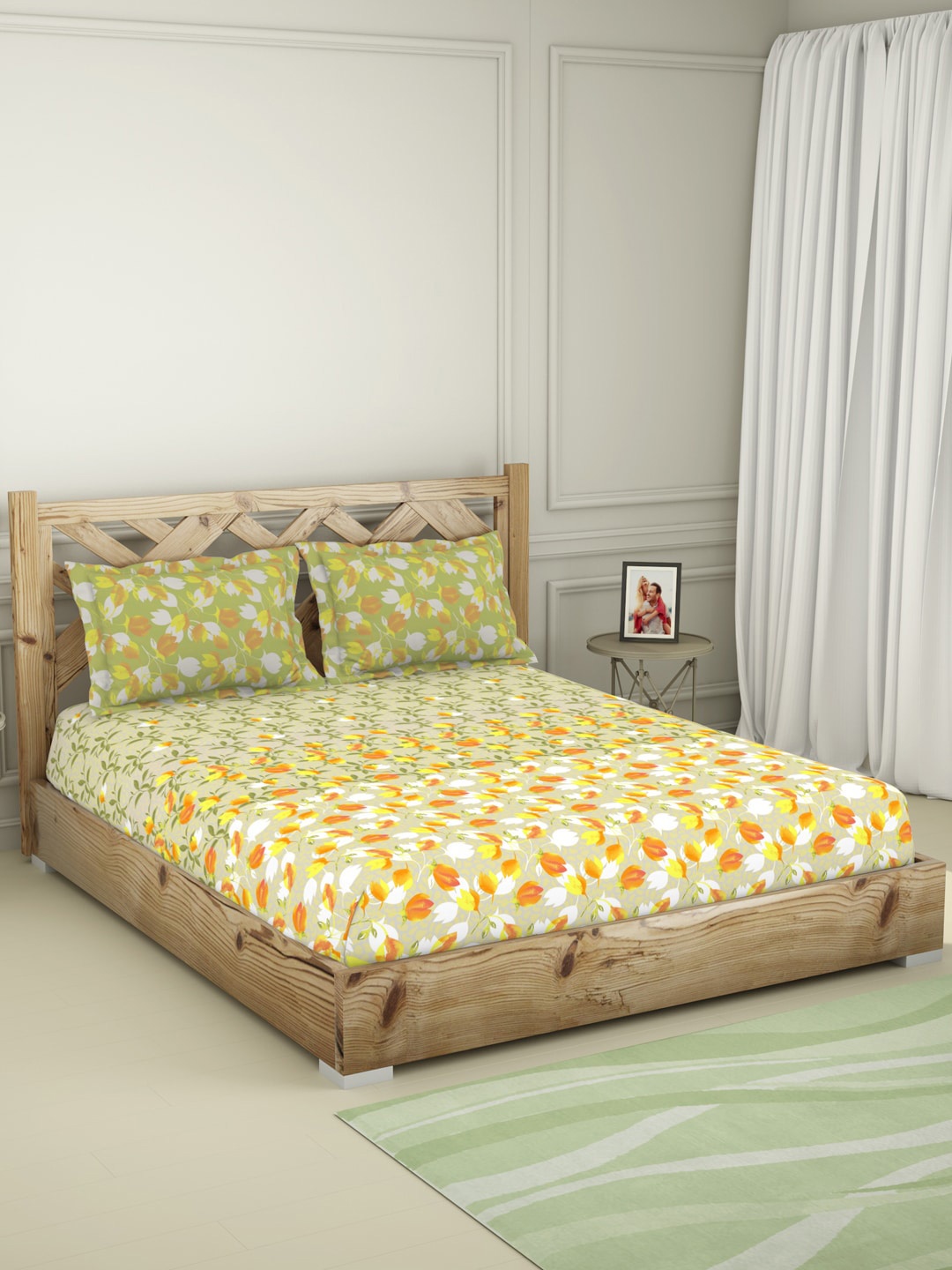 

SPACES Green Floral Printed King Cotton 210 TC Bedsheet with Pillow Covers