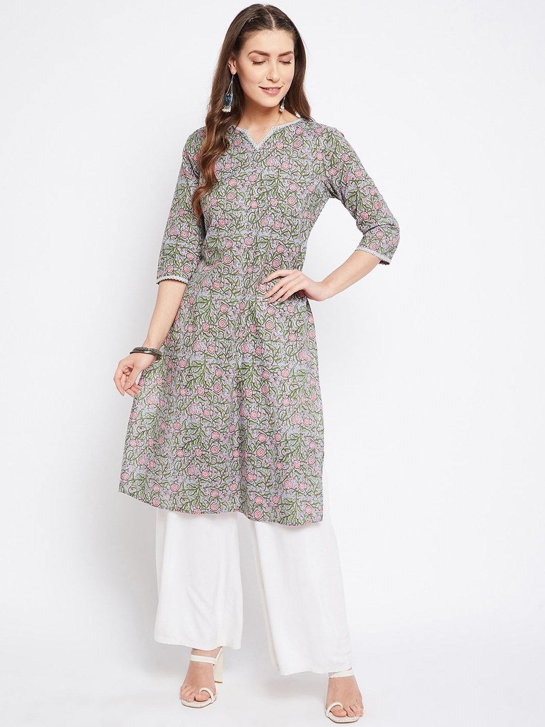 

Imfashini Women Blue Floral Printed Floral Kurta