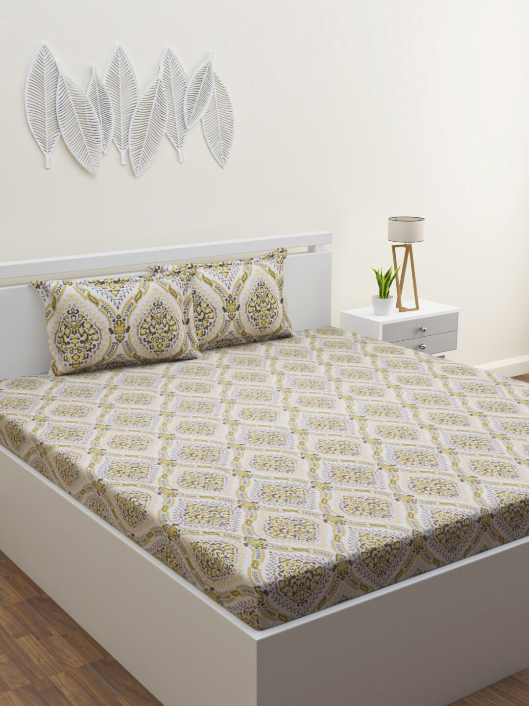 

HOME AFFAIRS Beige Ethnic Motifs 180 TC King Bedsheet with 2 Pillow Covers