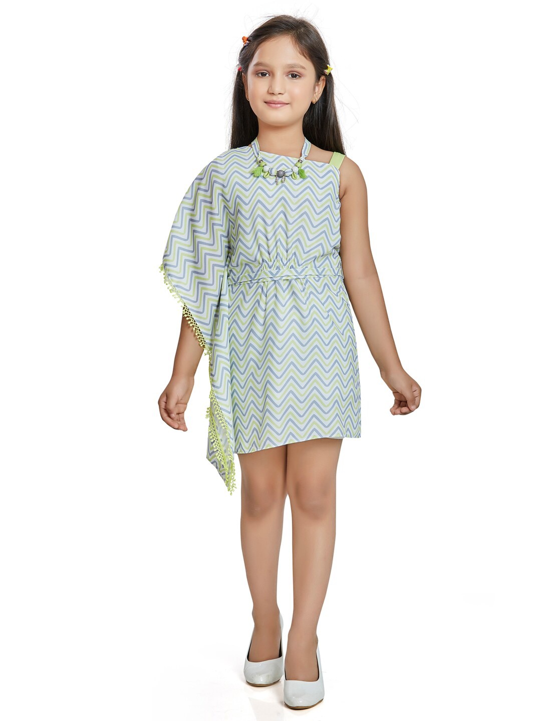 

Peppermint Girls Green & White Chevron Printed Kaftan Dress