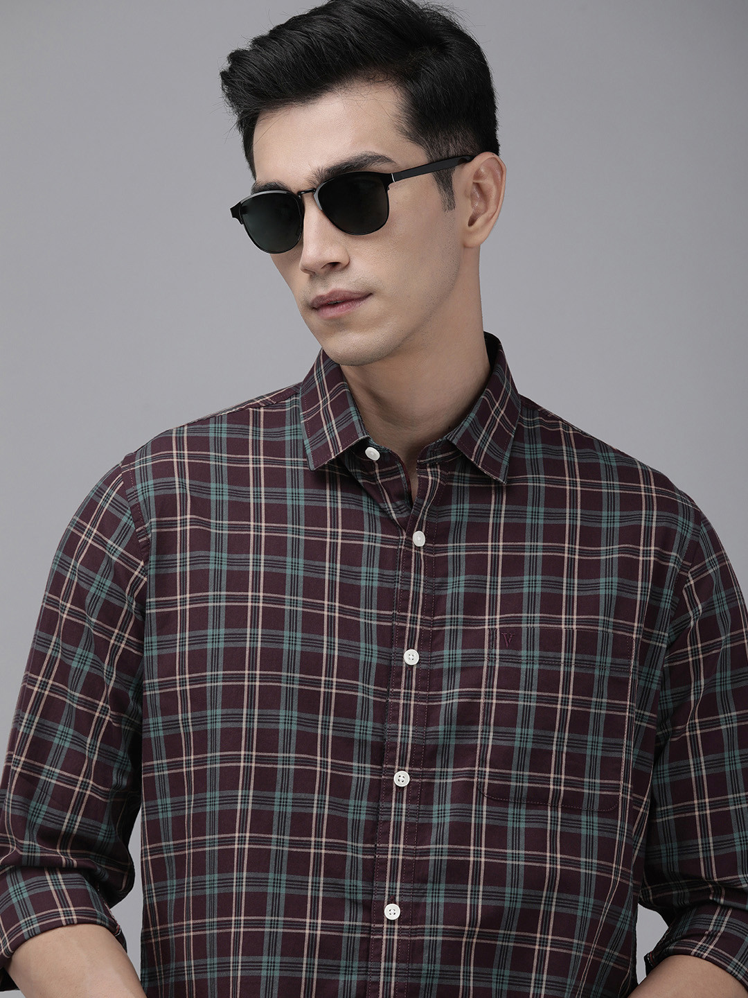 

Van Heusen Sport Men Maroon Tartan Checked Slim Fit Pure Cotton Casual Shirt