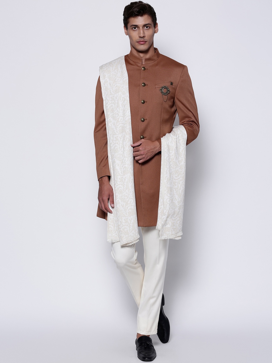 

Blackberrys Men Brown & White Solid Ethnic Sherwani
