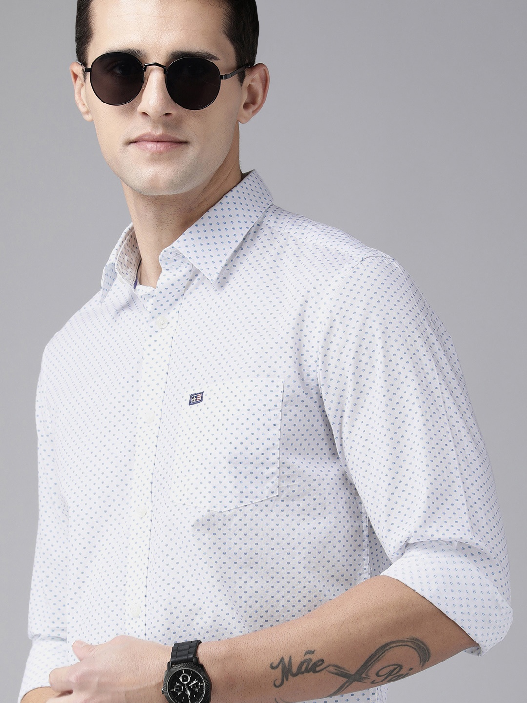 

Arrow Sport Men White Slim Fit Printed Pure Cotton Casual Shirt