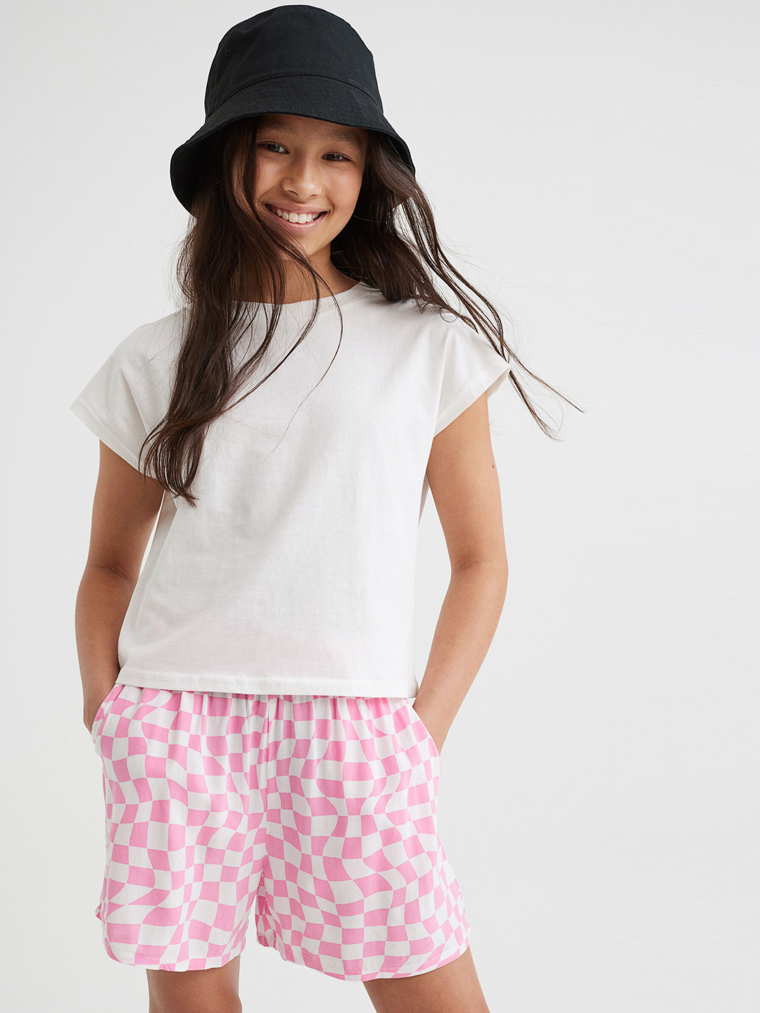 

H&M Girls Pink & White Checked Shorts