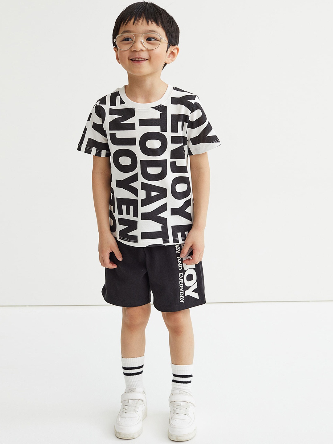 

H&M Boys Black Jersey Shorts