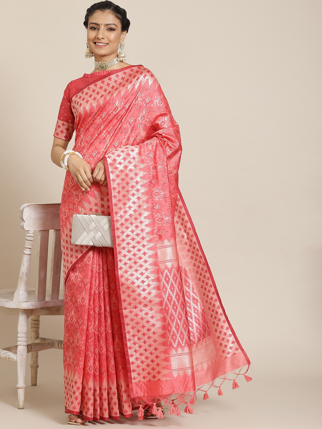 

Satrani Pink & Gold-Toned Woven Design Silk Cotton Saree