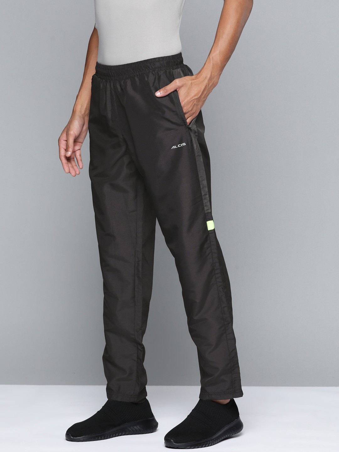 

Alcis Men Black Solid Track Pants
