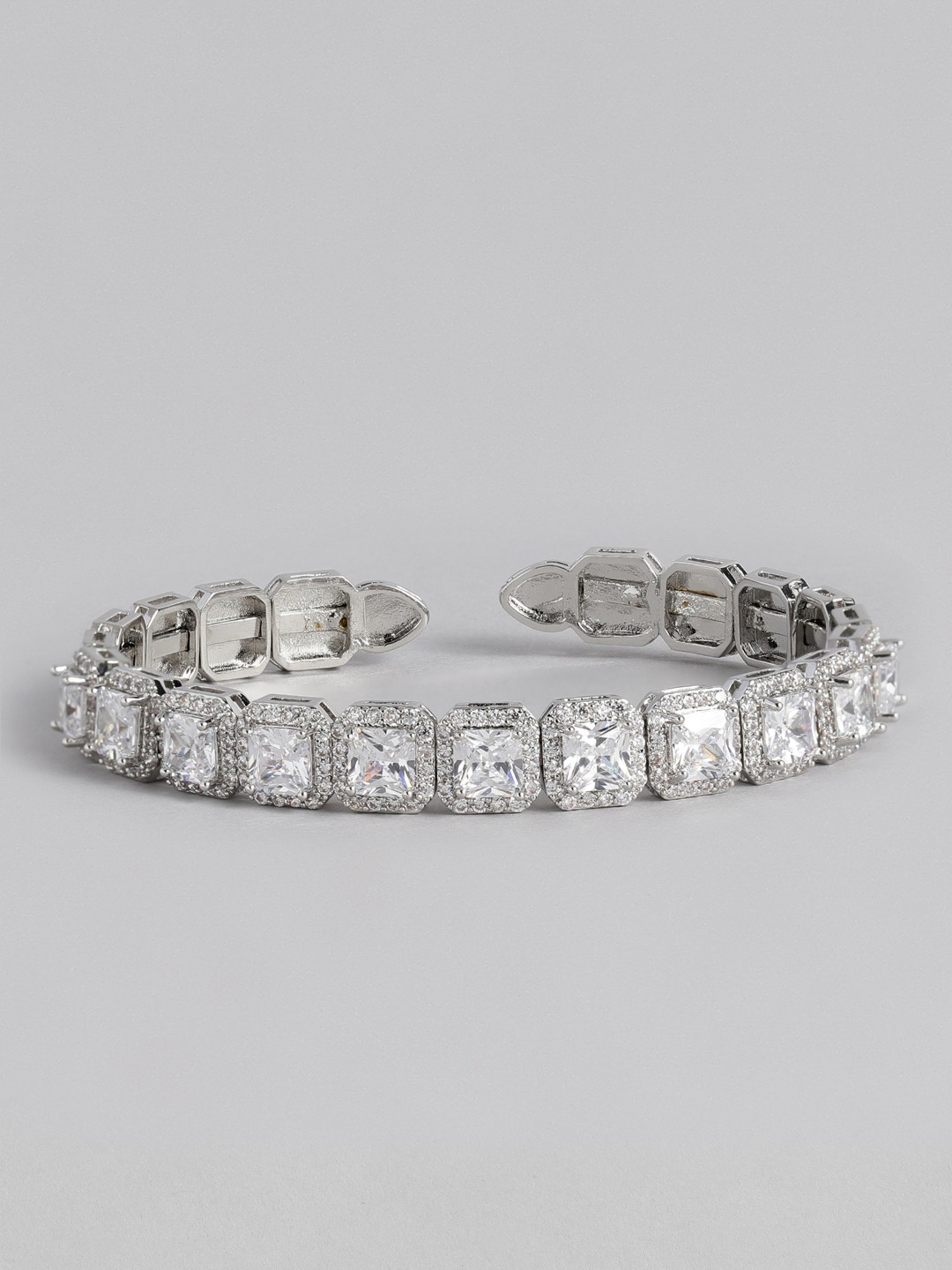 

Peora Women Silver-Toned & Transparent American Diamond Silver-Plated Kada Bracelet