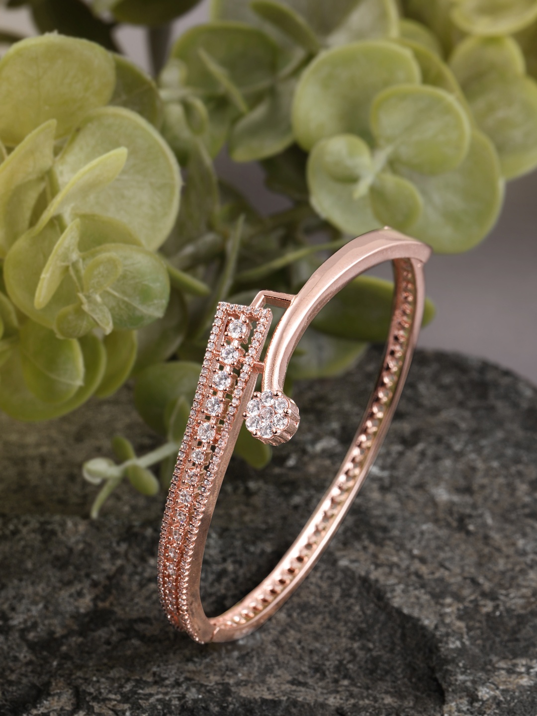 

Peora Women Rose Gold & Transparent American Diamond Rose Gold-Plated Kada Bracelet