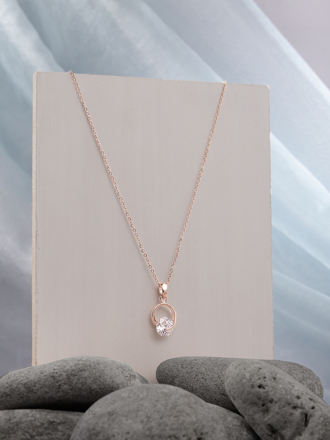 

Peora Rose Gold-Toned & Transparent Rose Gold Plated Chain With Pendant