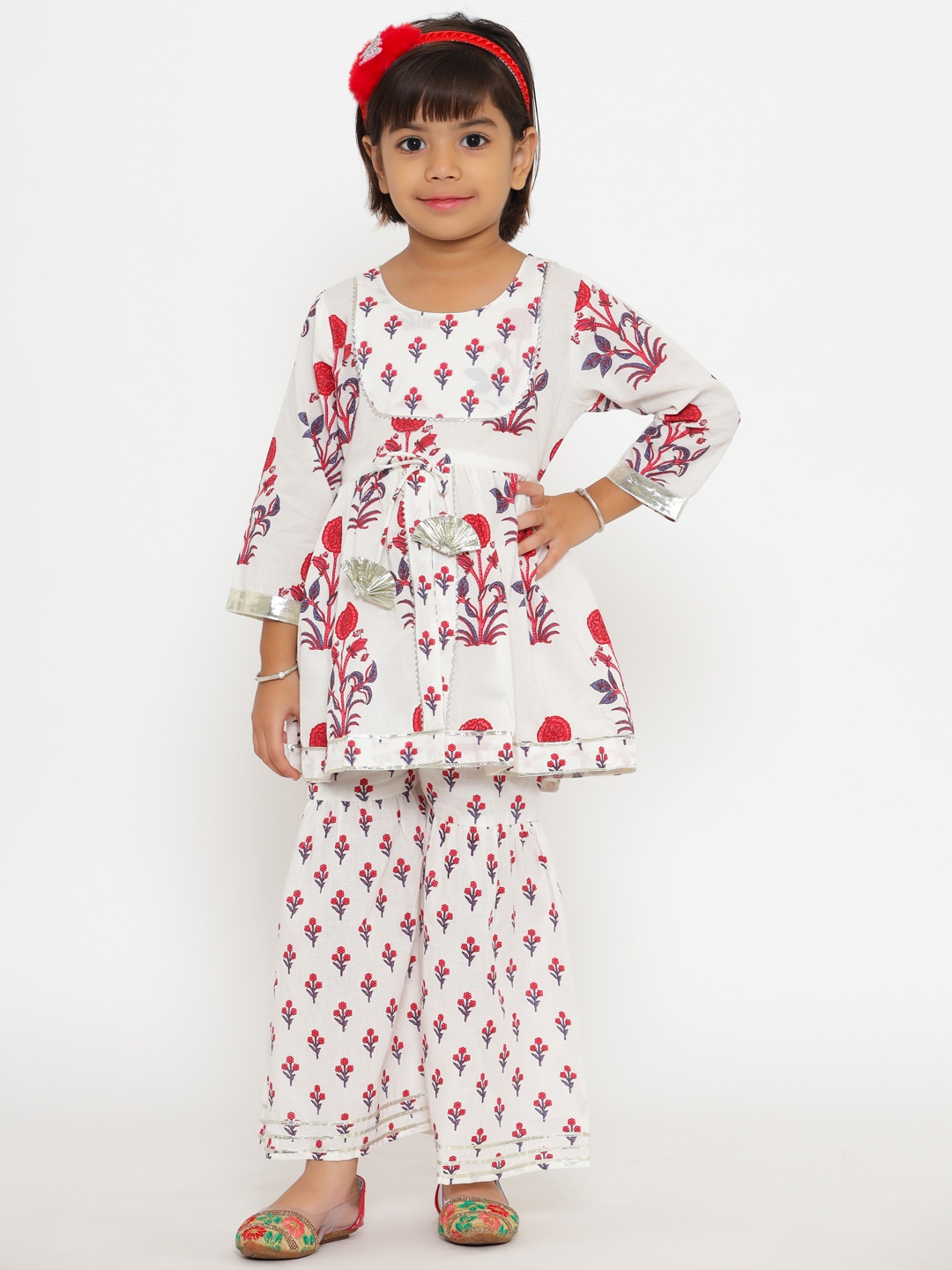 

Readiprint Girls White Floral Printed Empire Gotta Patti Pure Cotton Kurti with Sharara