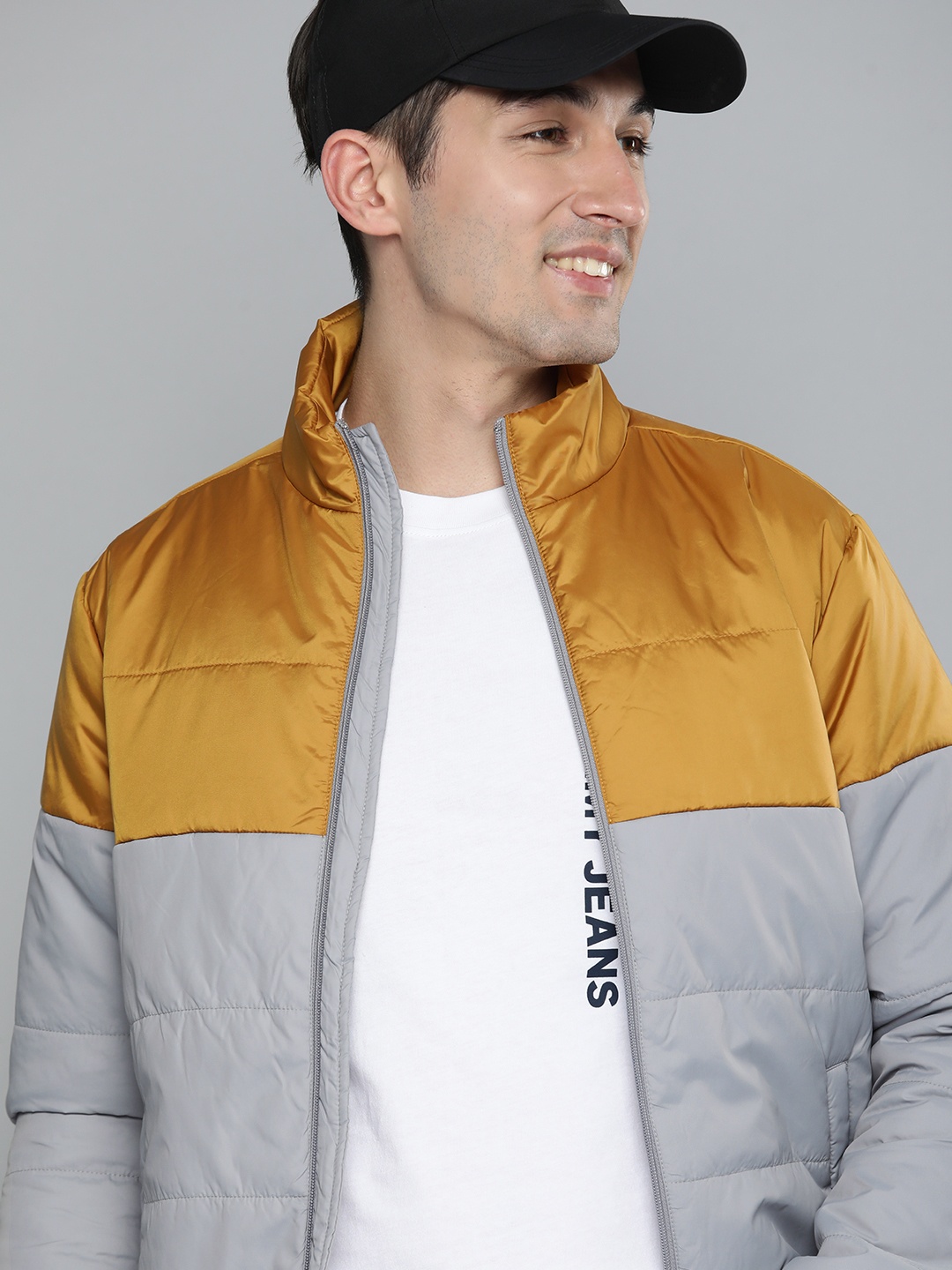 

HERE&NOW Men Grey & Mustard Yellow Colourblocked Lightweight Padded Jacket