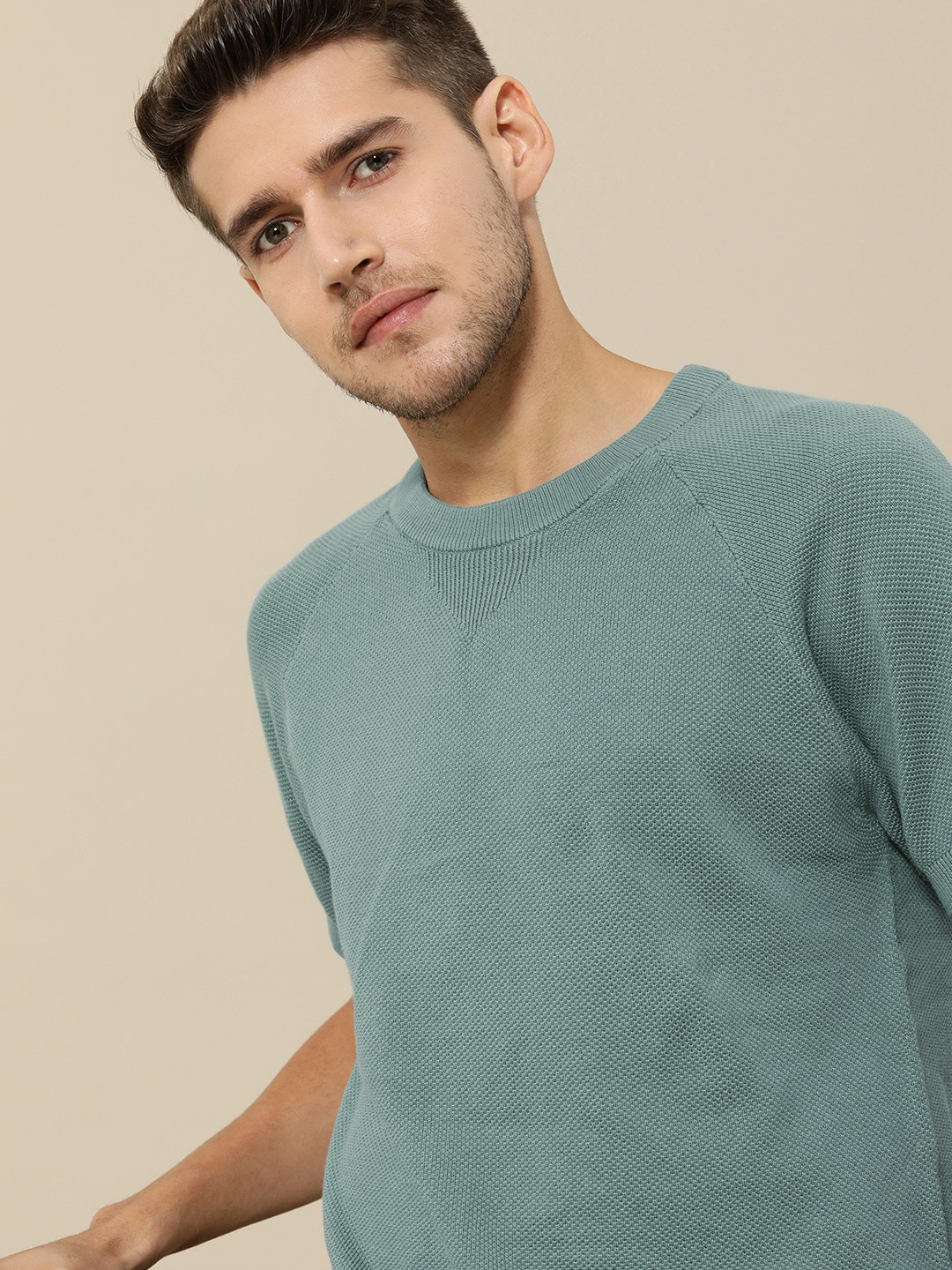 

Mr Bowerbird Men V Patch Sweater T-shirt, Green