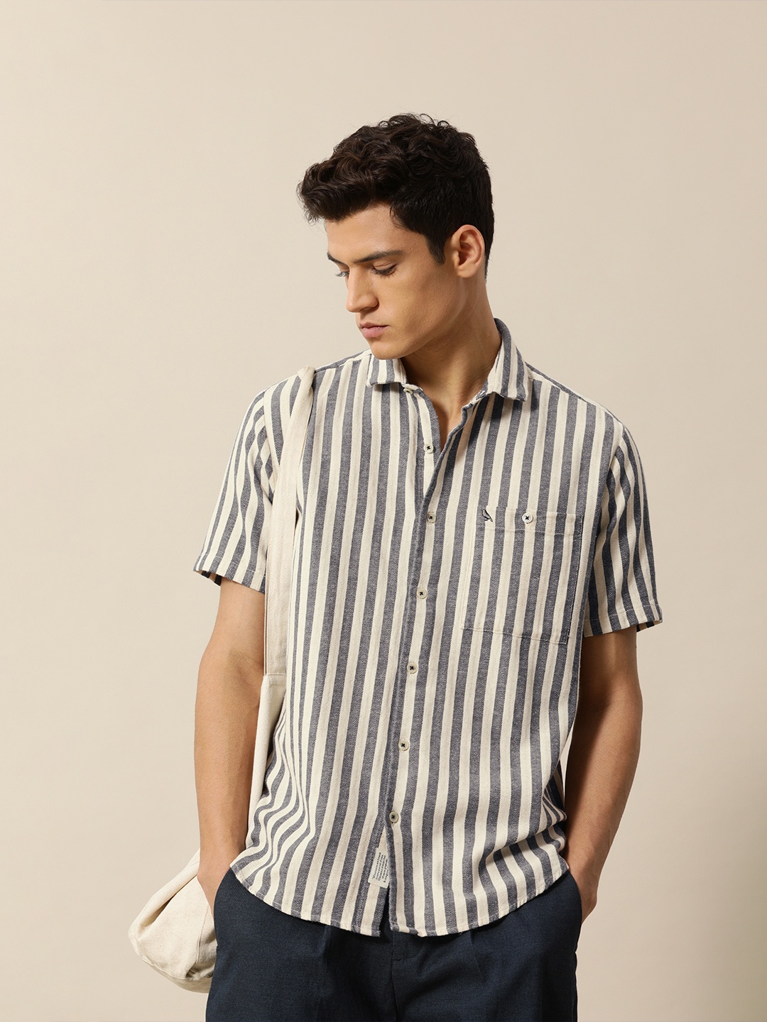 

Mr Bowerbird Men Beige & Navy Blue Striped Casual Shirt