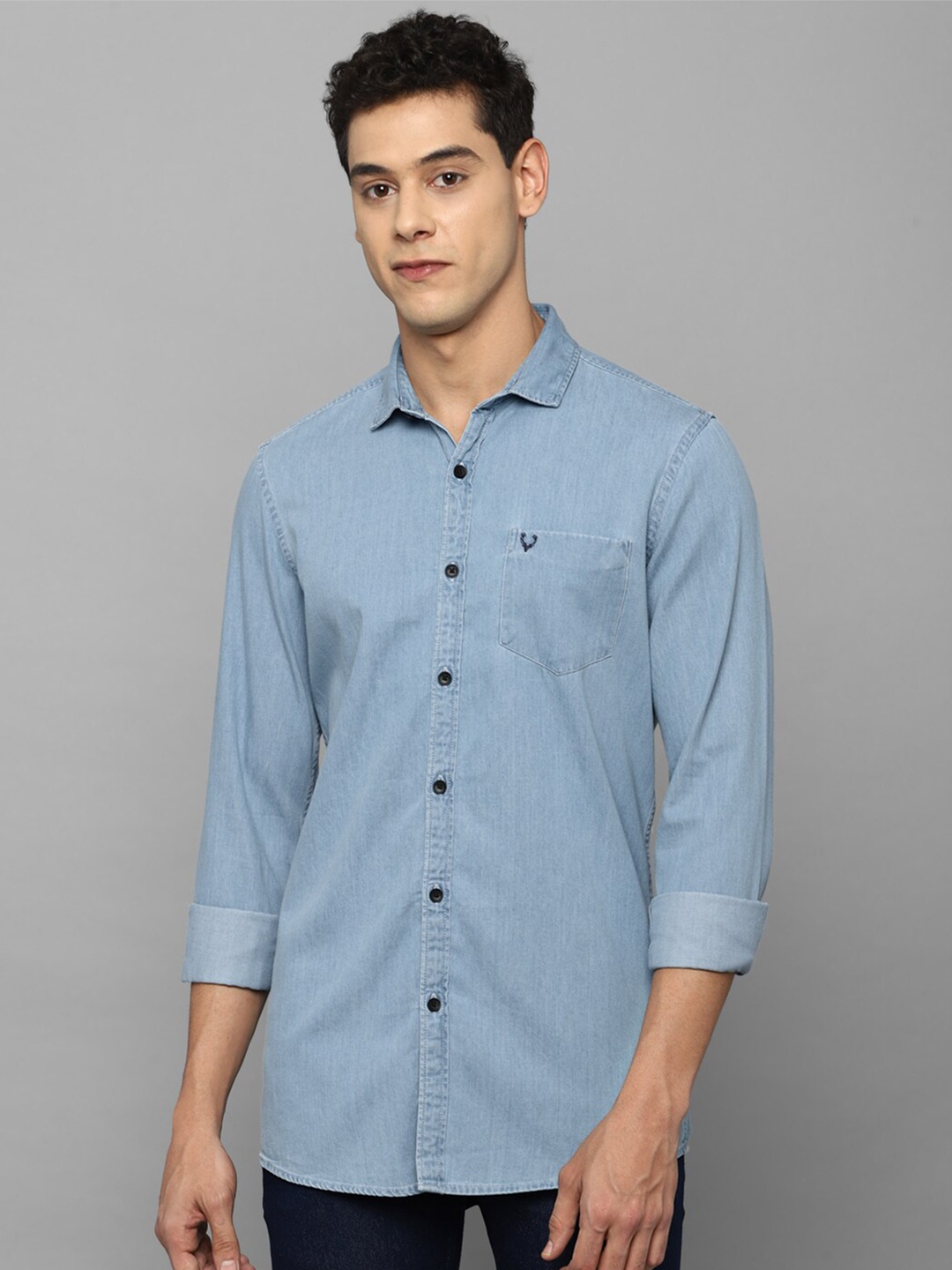

Allen Solly Sport Men Blue 100% Cotton Casual Shirt