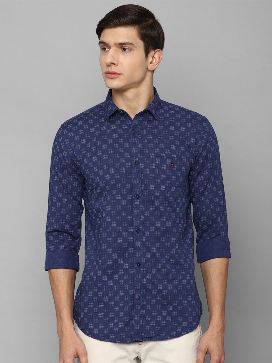 

Louis Philippe Sport Men Navy Blue Slim Fit Printed Casual Shirt