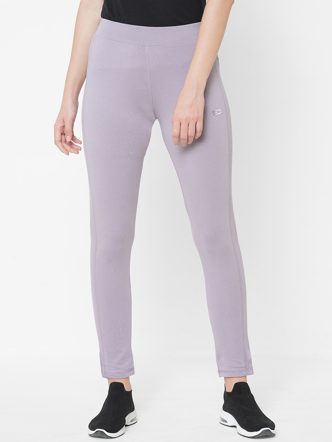 

Sweet Dreams Women Lavender Solid Cotton Tights