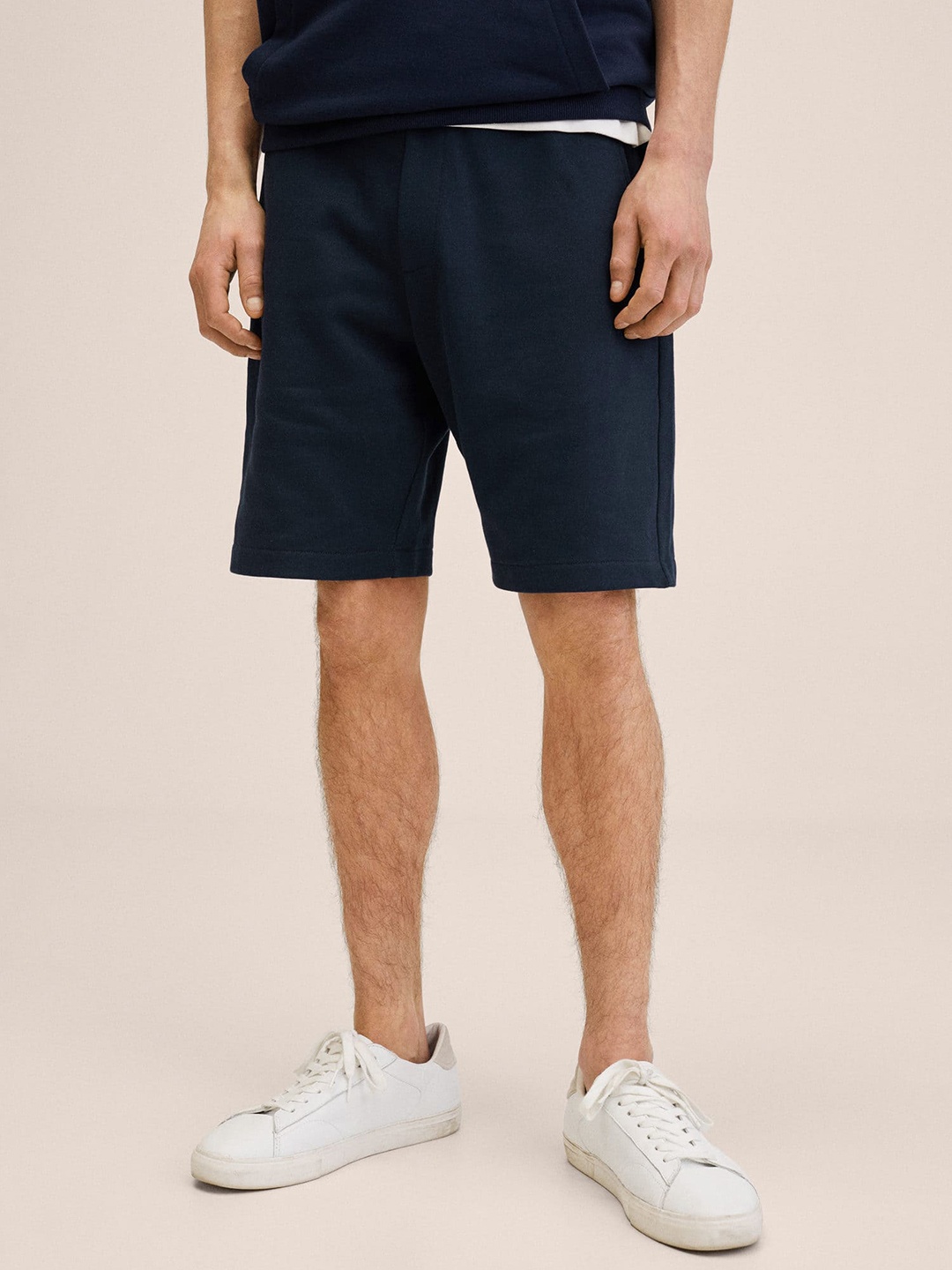 

MANGO MAN Navy Blue Solid Pure Cotton Shorts