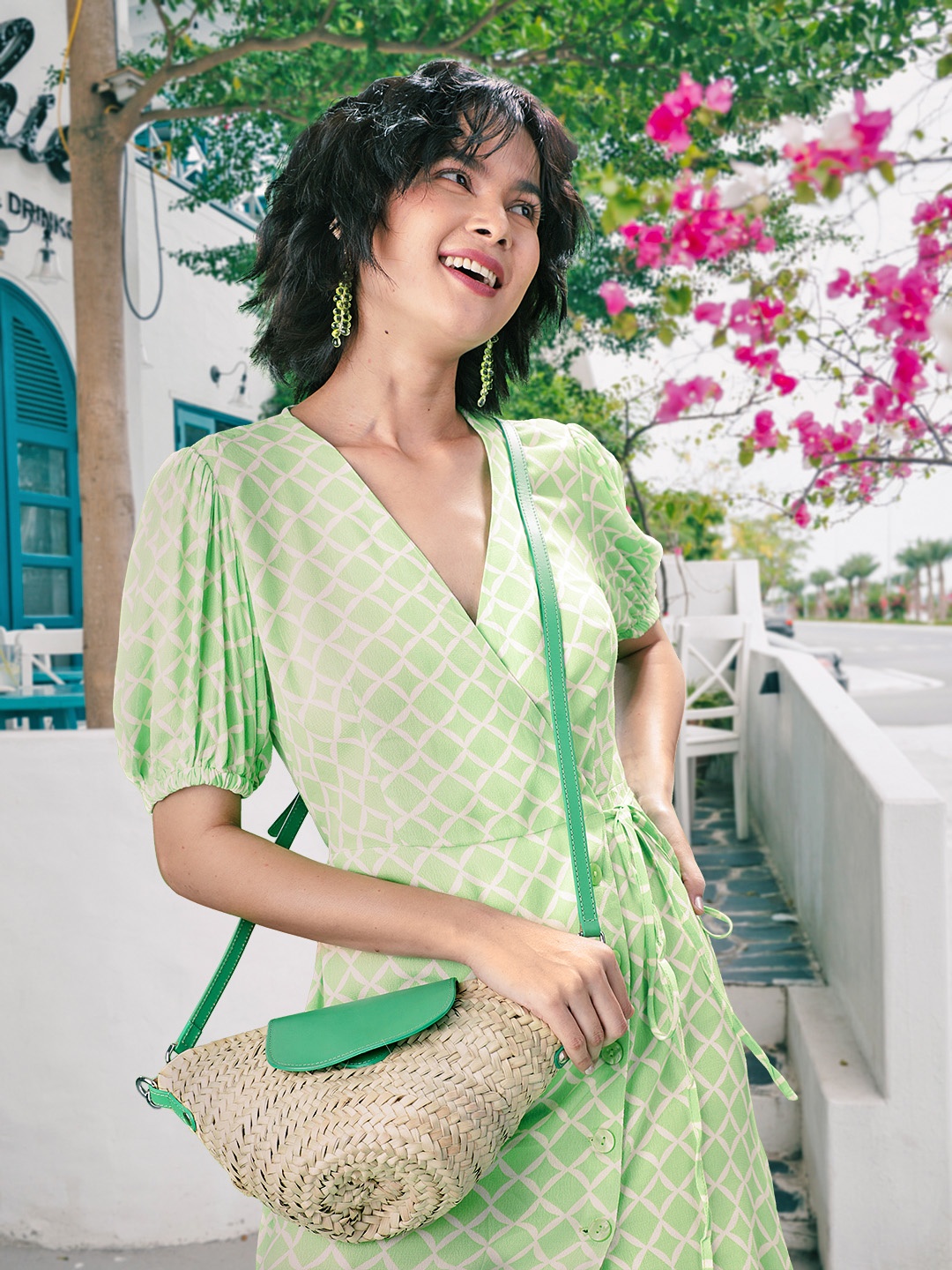 

MANGO Beige & Green Basket Woven Design Bucket Sling Bag with Detachable Sling Strap