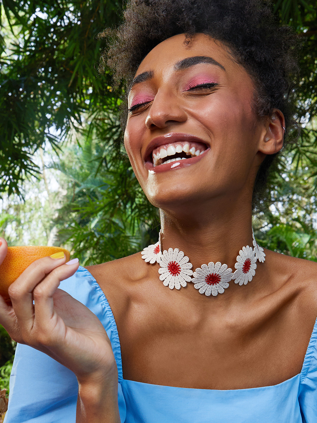 

MANGO Cream-Coloured & Red Floral Choker Necklace
