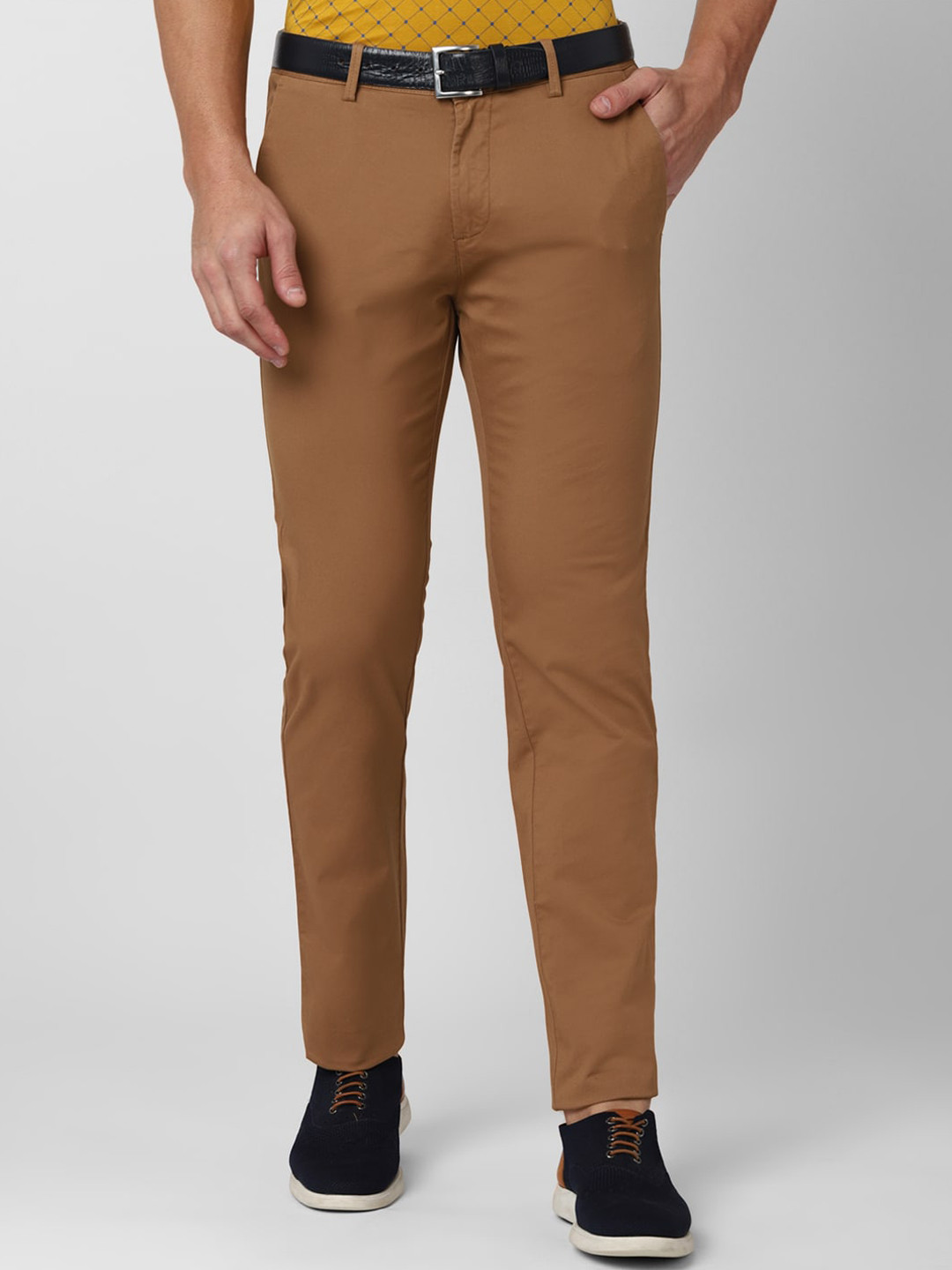 

Peter England Casuals Men Brown Slim Fit Regular Trousers