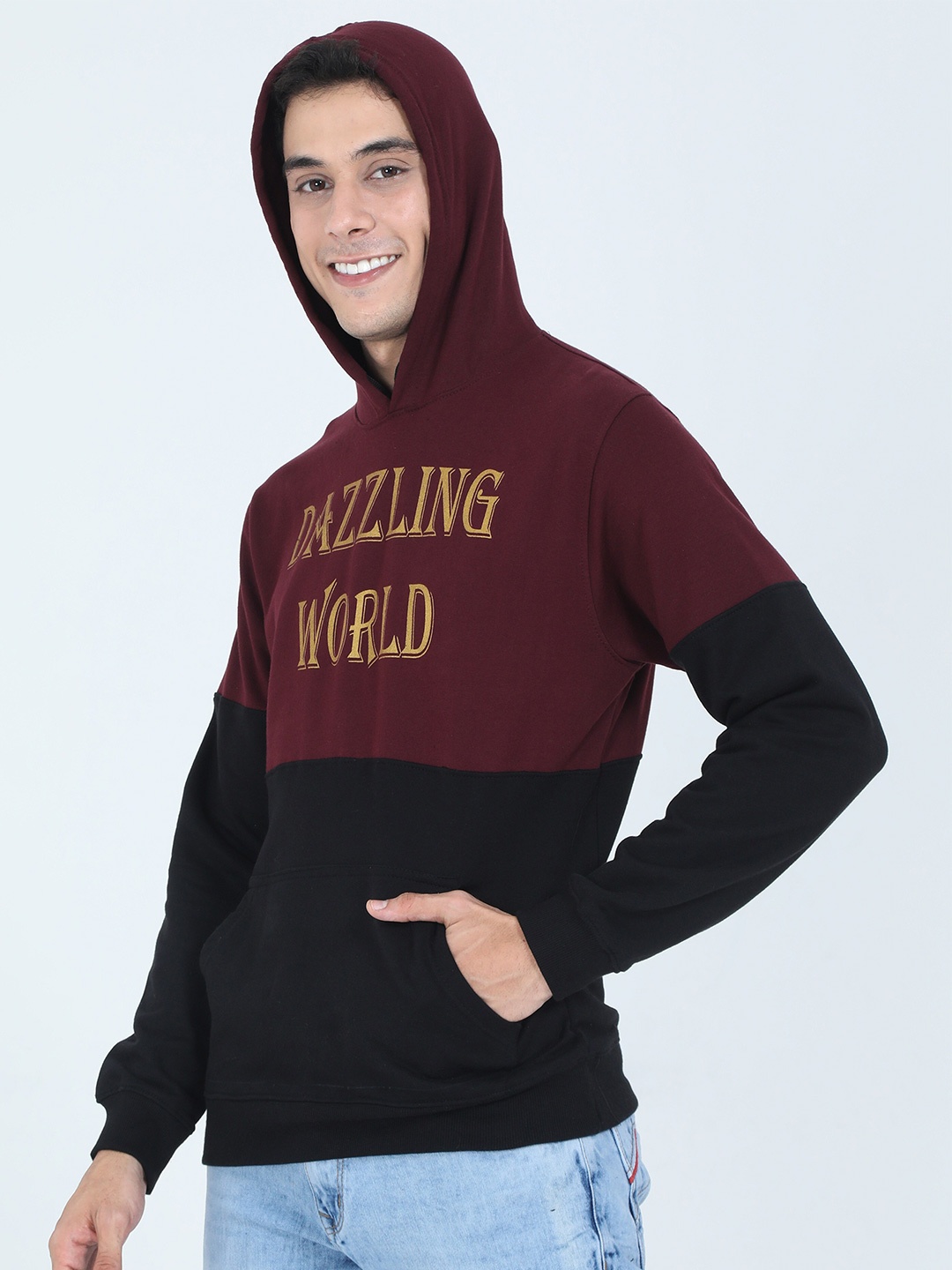 

Fleximaa Men Maroon Colourblocked Hooded Cotton Sweatshirt